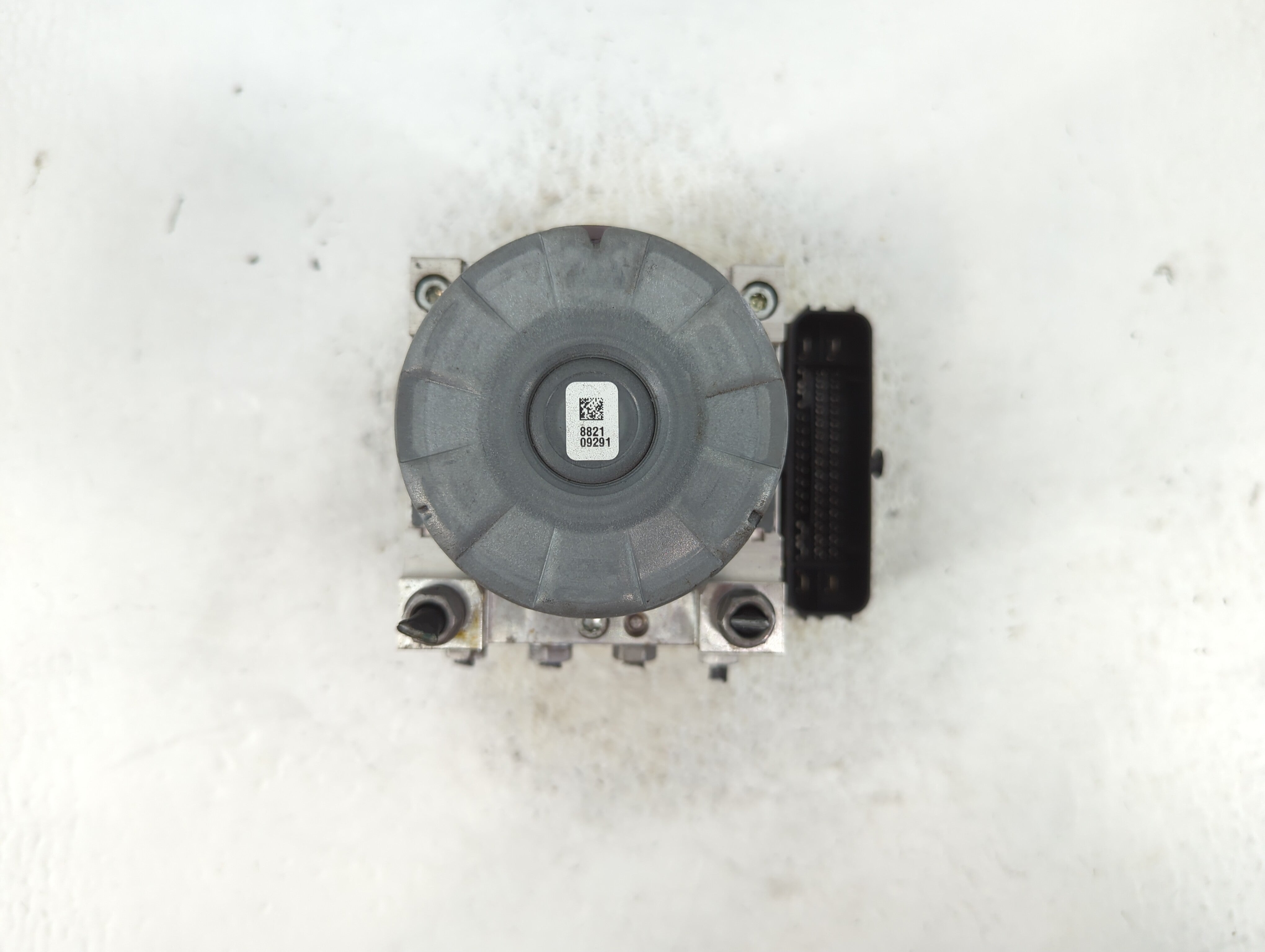 2019 Volkswagen Atlas ABS Pump Control Module Replacement P/N:5Q0 614 517 DT Fits OEM Used Auto Parts - Oemusedautoparts1.com