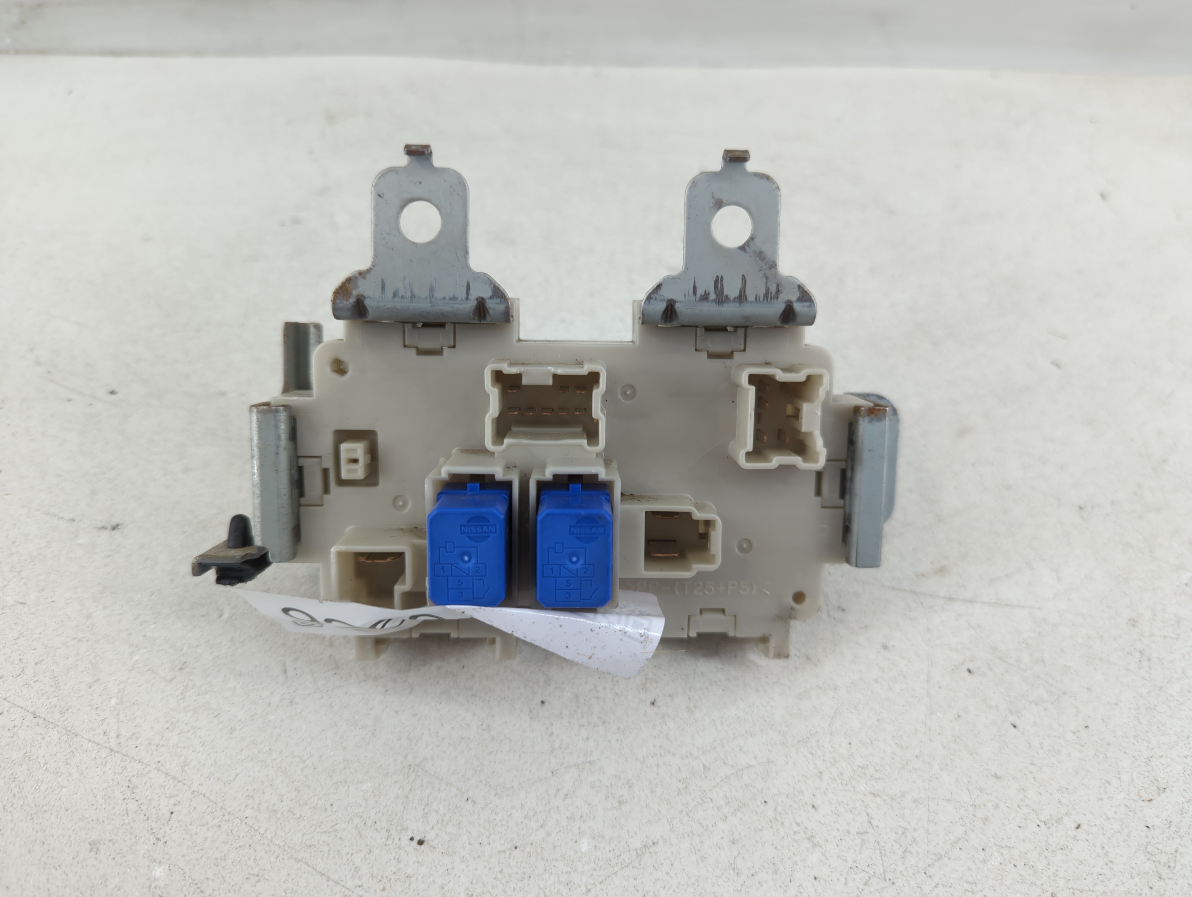 2003 Infiniti G35 Fusebox Fuse Box Panel Relay Module P/N:PP--T25=P5 Fits OEM Used Auto Parts - Oemusedautoparts1.com