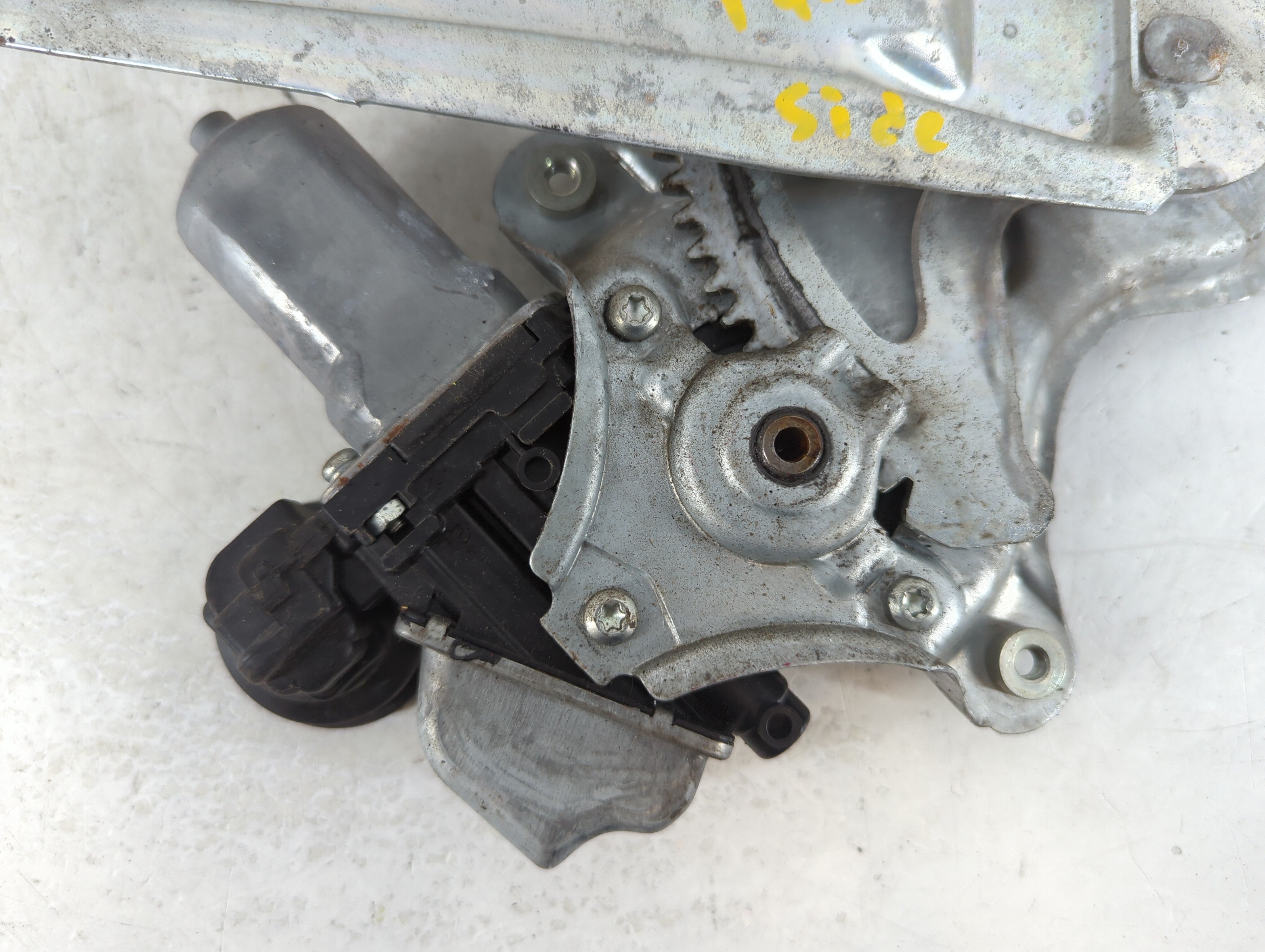 2007-2011 Toyota Camry Window Regulator Passenger Front - Oemusedautoparts1.com