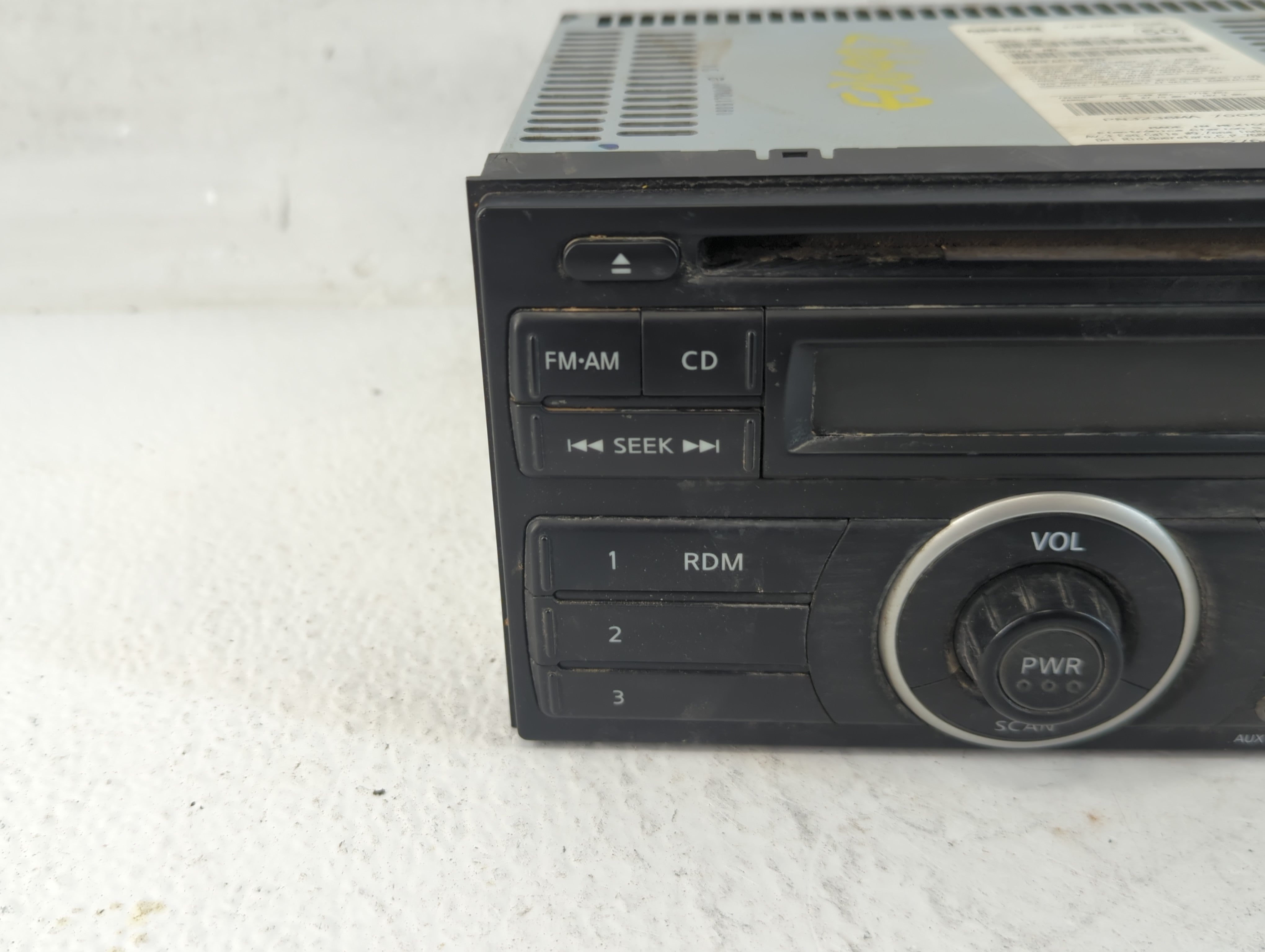 2010-2012 Nissan Sentra Radio AM FM Cd Player Receiver Replacement P/N:28185 ZT50D Fits Fits 2010 2011 2012 OEM Used Auto Parts - Oemusedautoparts1.com