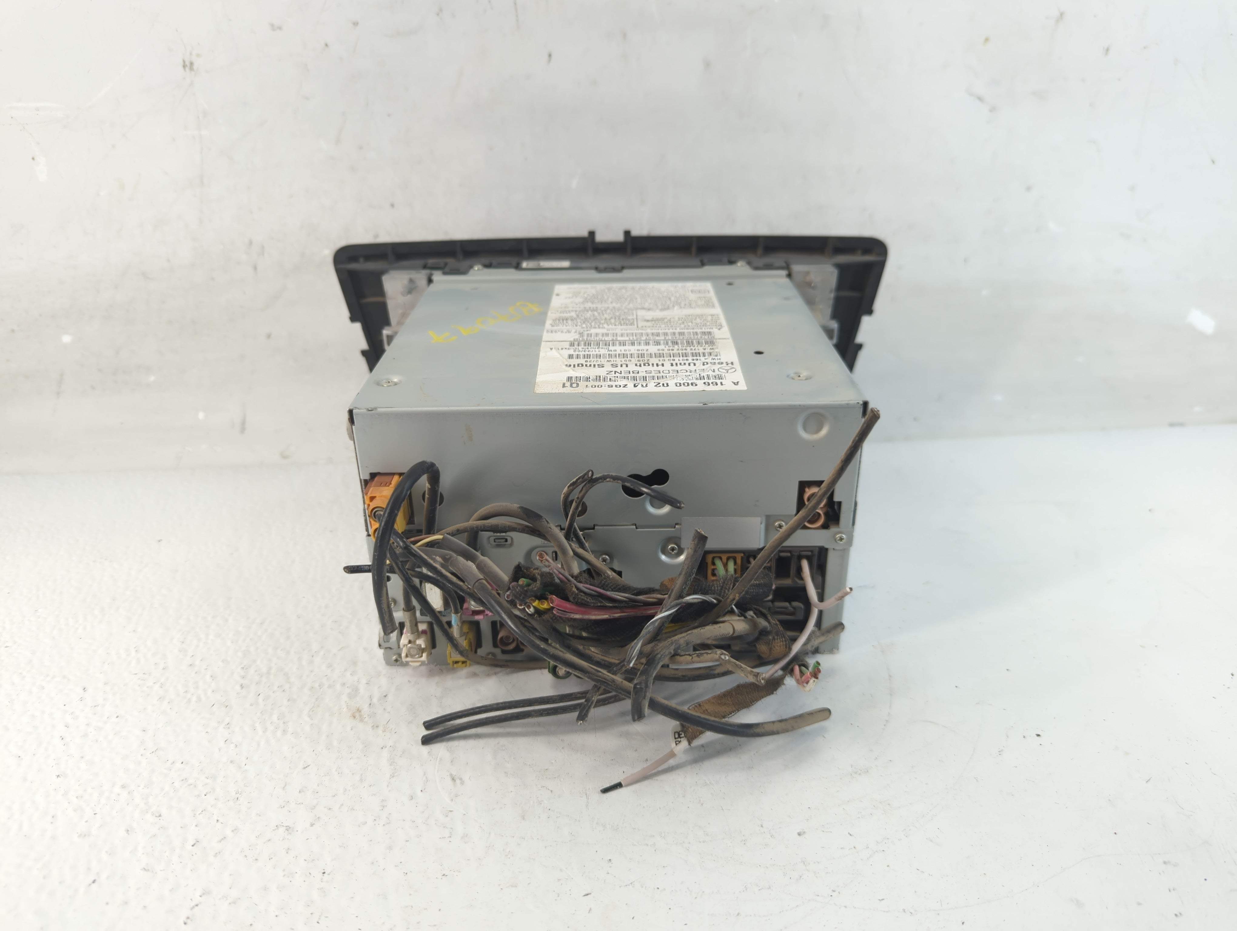 2012 Mercedes-Benz Ml350 Radio AM FM Cd Player Receiver Replacement P/N:A 166 900 02 04 Fits Fits 2010 2011 2013 2014 2015 2016 OEM Used Auto Parts - Oemusedautoparts1.com