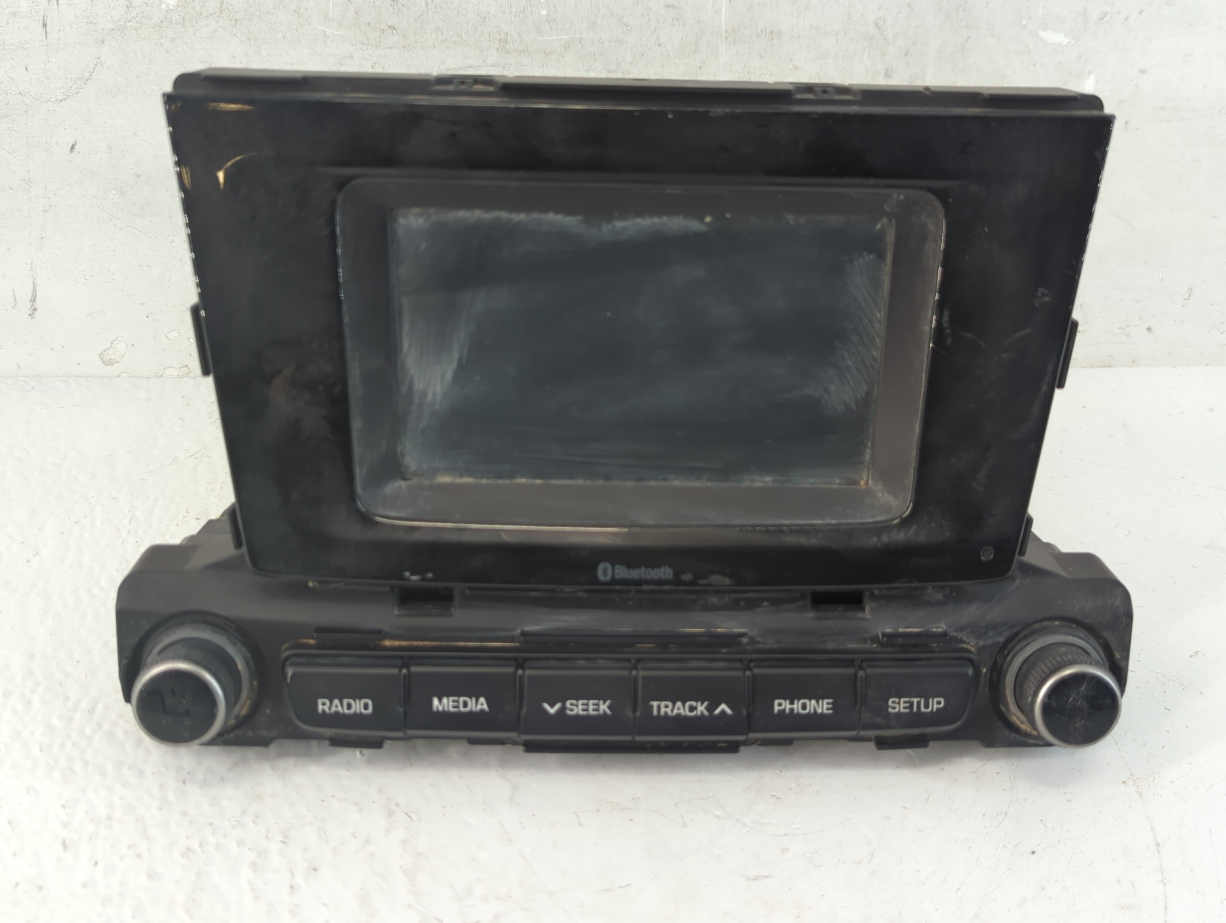 2018-2022 Hyundai Accent Radio AM FM Cd Player Receiver Replacement P/N:96180-J0060URD Fits Fits 2018 2019 2020 2021 2022 OEM Used Auto Parts - Oemusedautoparts1.com