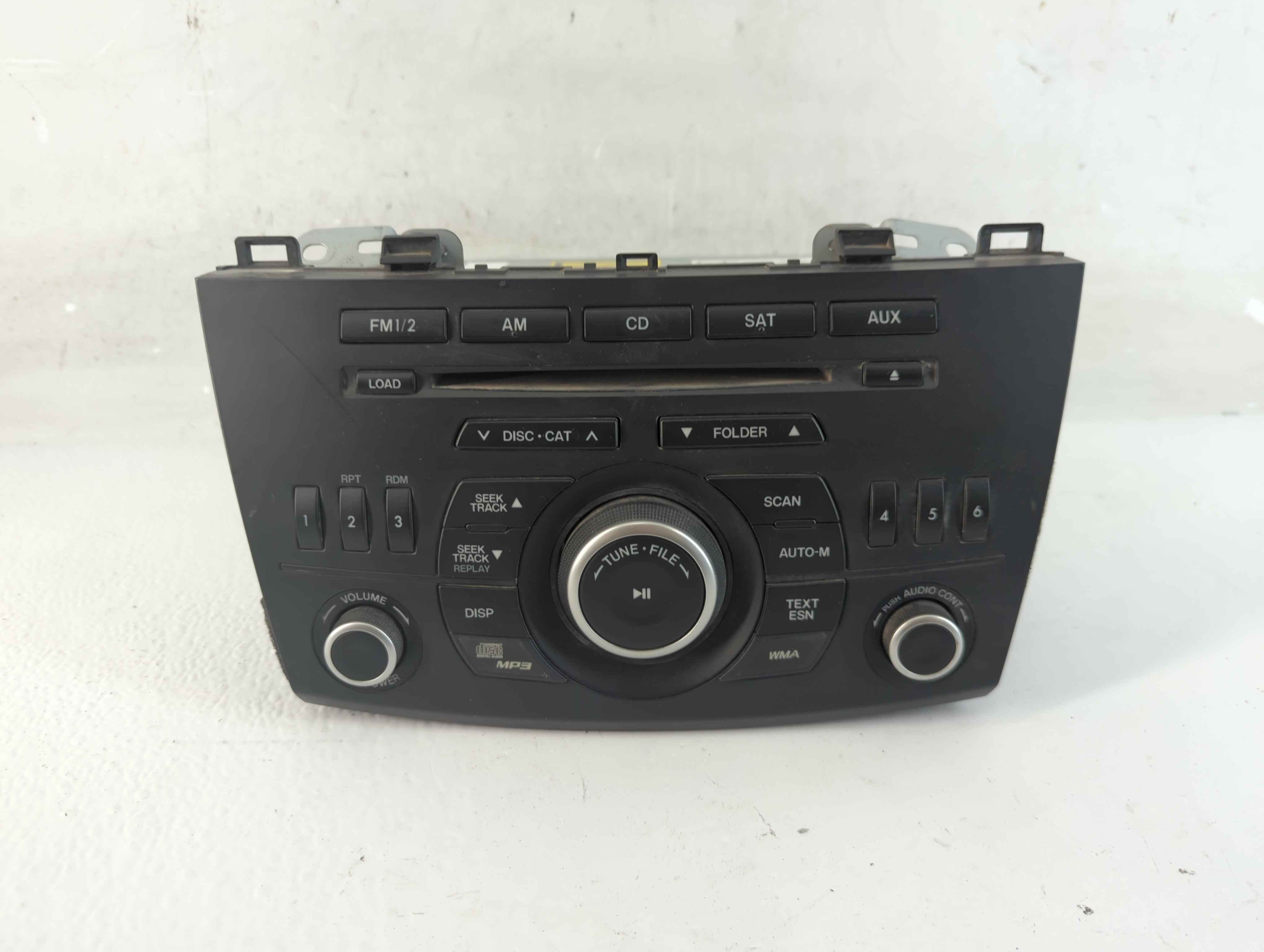 2012-2013 Mazda 3 Radio AM FM Cd Player Receiver Replacement P/N:BGV4 66 AR0 Fits Fits 2012 2013 OEM Used Auto Parts - Oemusedautoparts1.com