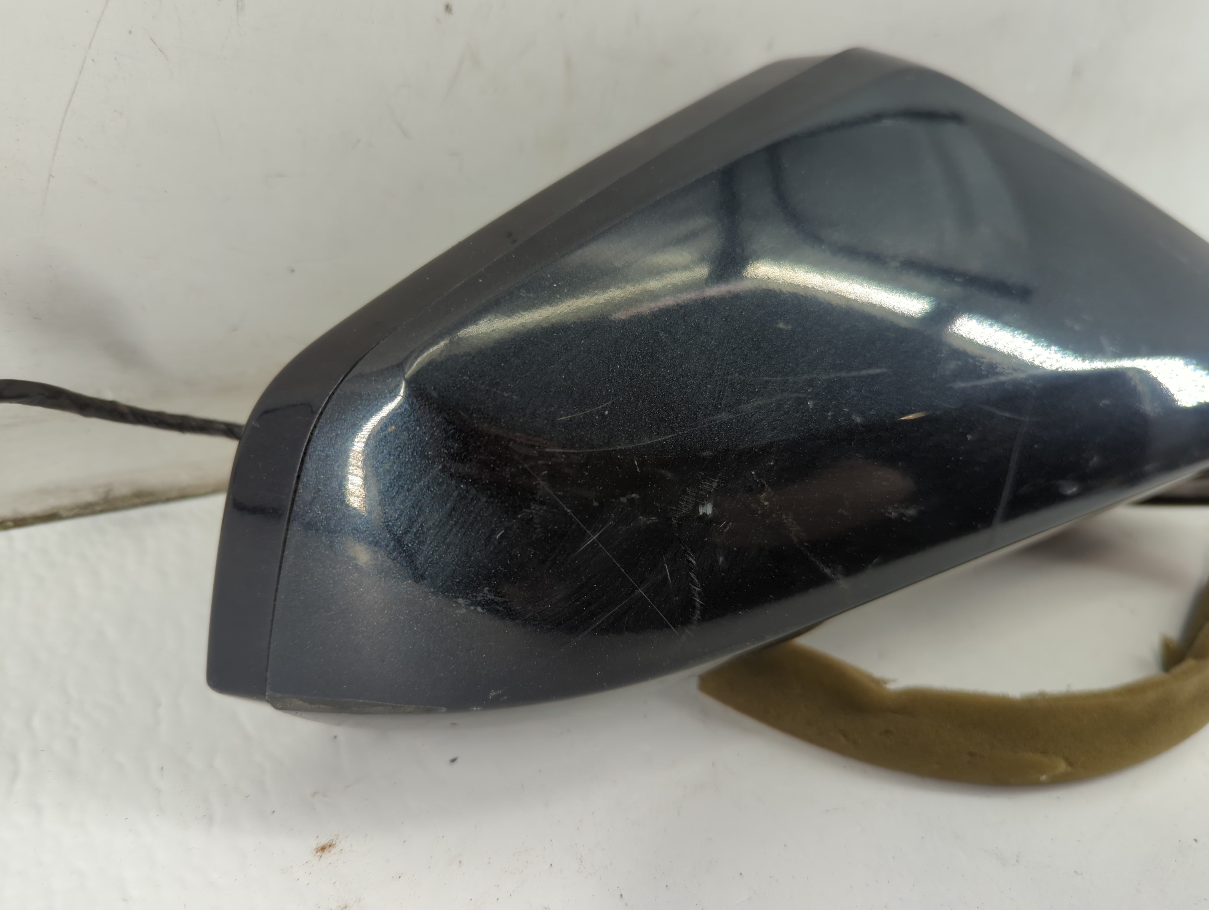 2010-2015 Chevrolet Camaro Side Mirror Replacement Passenger Right View Door Mirror P/N:22798242 Fits OEM Used Auto Parts - Oemusedautoparts1.com