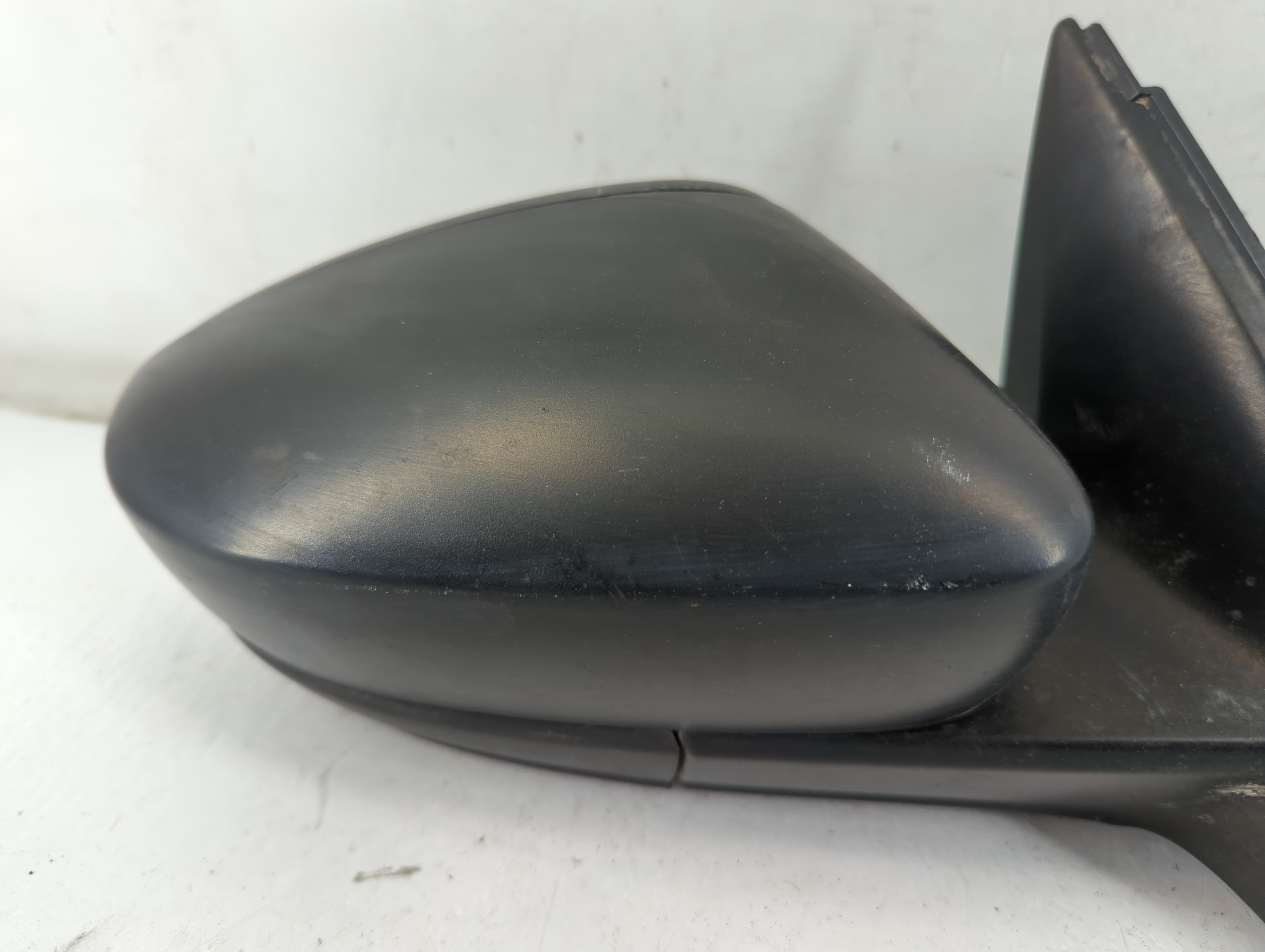 2011-2016 Volkswagen Jetta Side Mirror Replacement Passenger Right View Door Mirror Fits Fits 2011 2012 2013 2014 2015 2016 OEM Used Auto Parts - Oemusedautoparts1.com