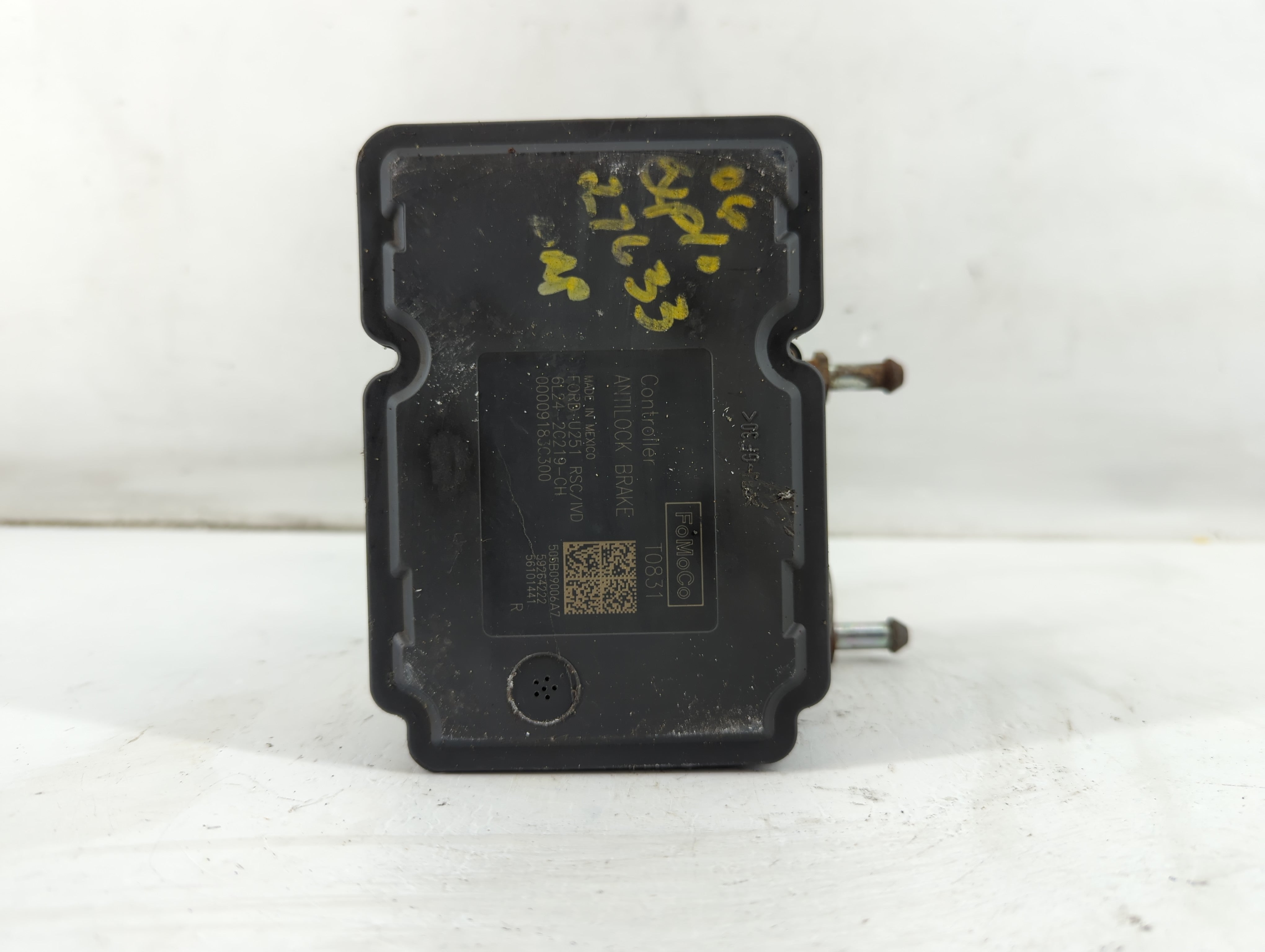 2006-2008 Ford Explorer ABS Pump Control Module Replacement P/N:6L24-2C219-CH Fits Fits 2006 2007 2008 OEM Used Auto Parts - Oemusedautoparts1.com
