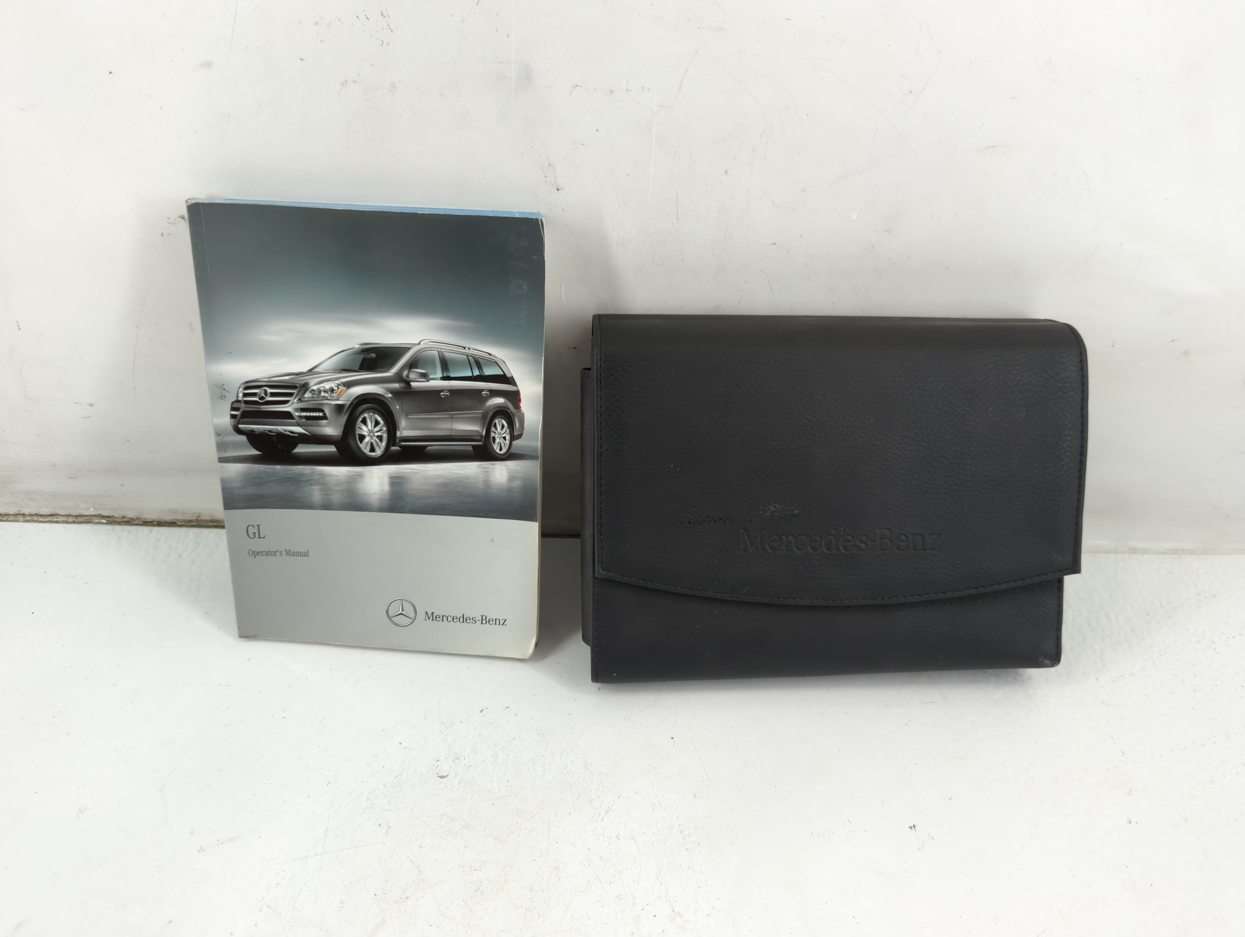 2012 Mercedes-Benz Gl350 Owners Manual Book Guide P/N:1645846783 164 584 67 83 OEM Used Auto Parts - Oemusedautoparts1.com