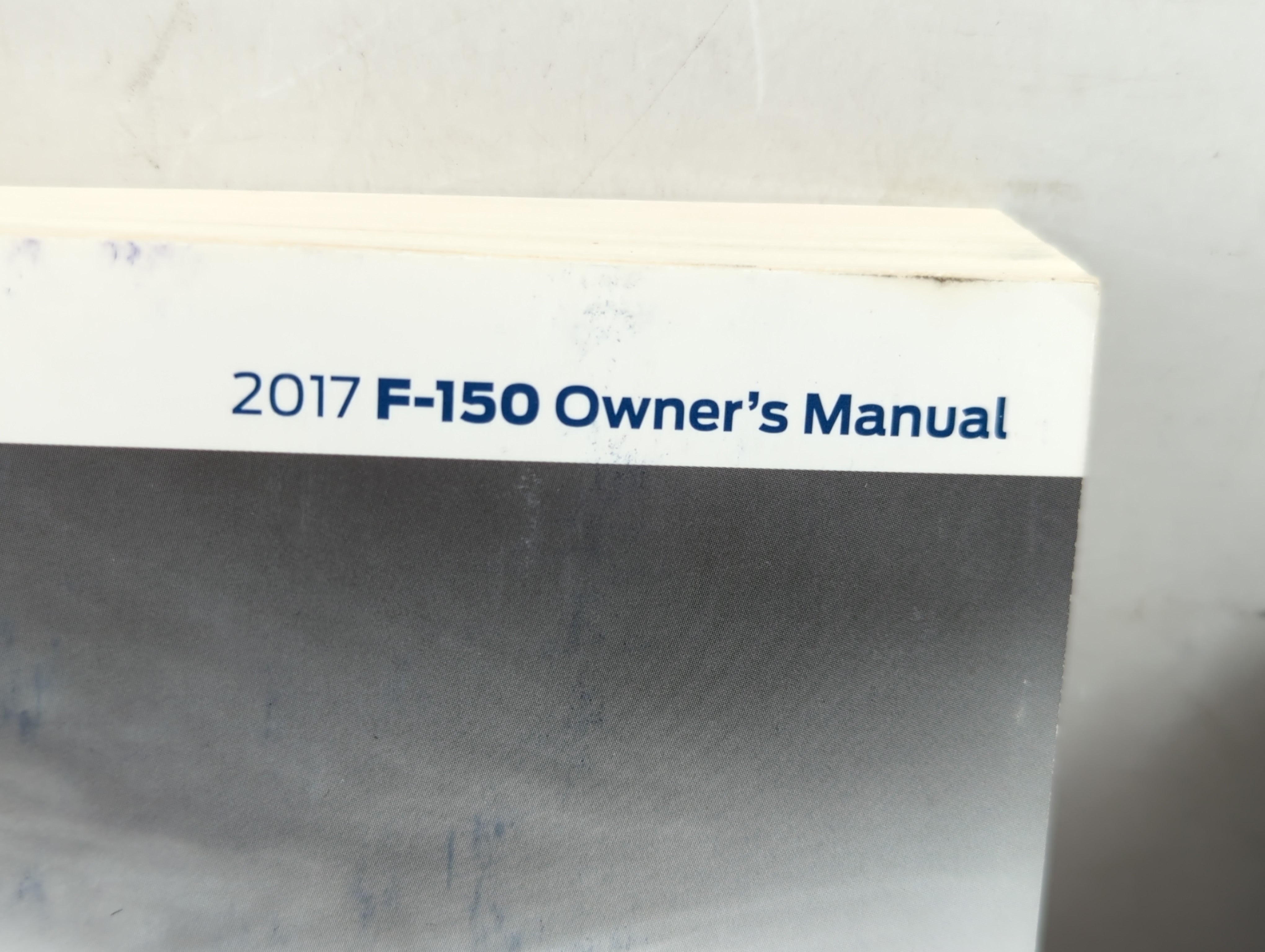 2017 Ford F-150 Owners Manual Book Guide P/N:HL3J 19A321 AA OEM Used Auto Parts - Oemusedautoparts1.com