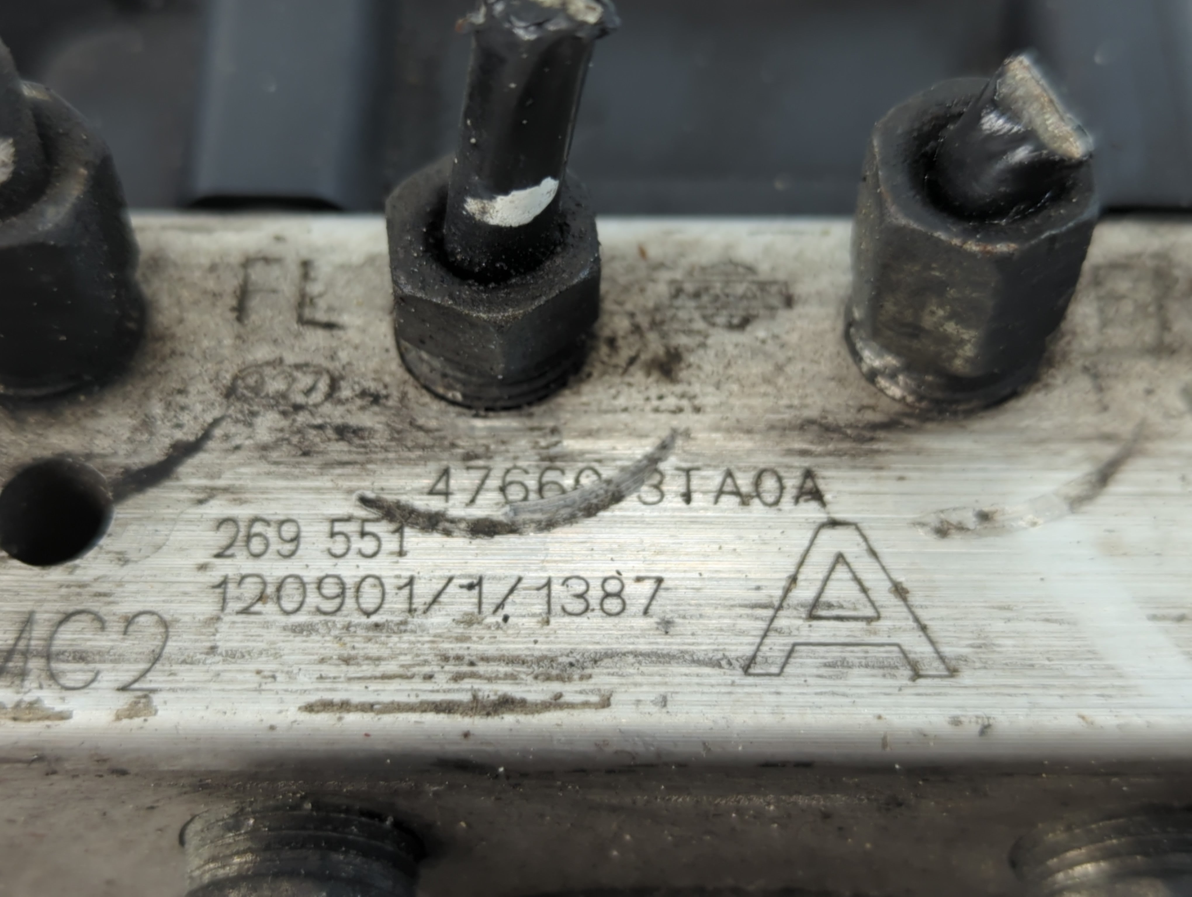 2012 Volkswagen Beetle ABS Pump Control Module Replacement P/N:47660 3TA0A Fits Fits 2010 2011 2013 2014 OEM Used Auto Parts - Oemusedautoparts1.com