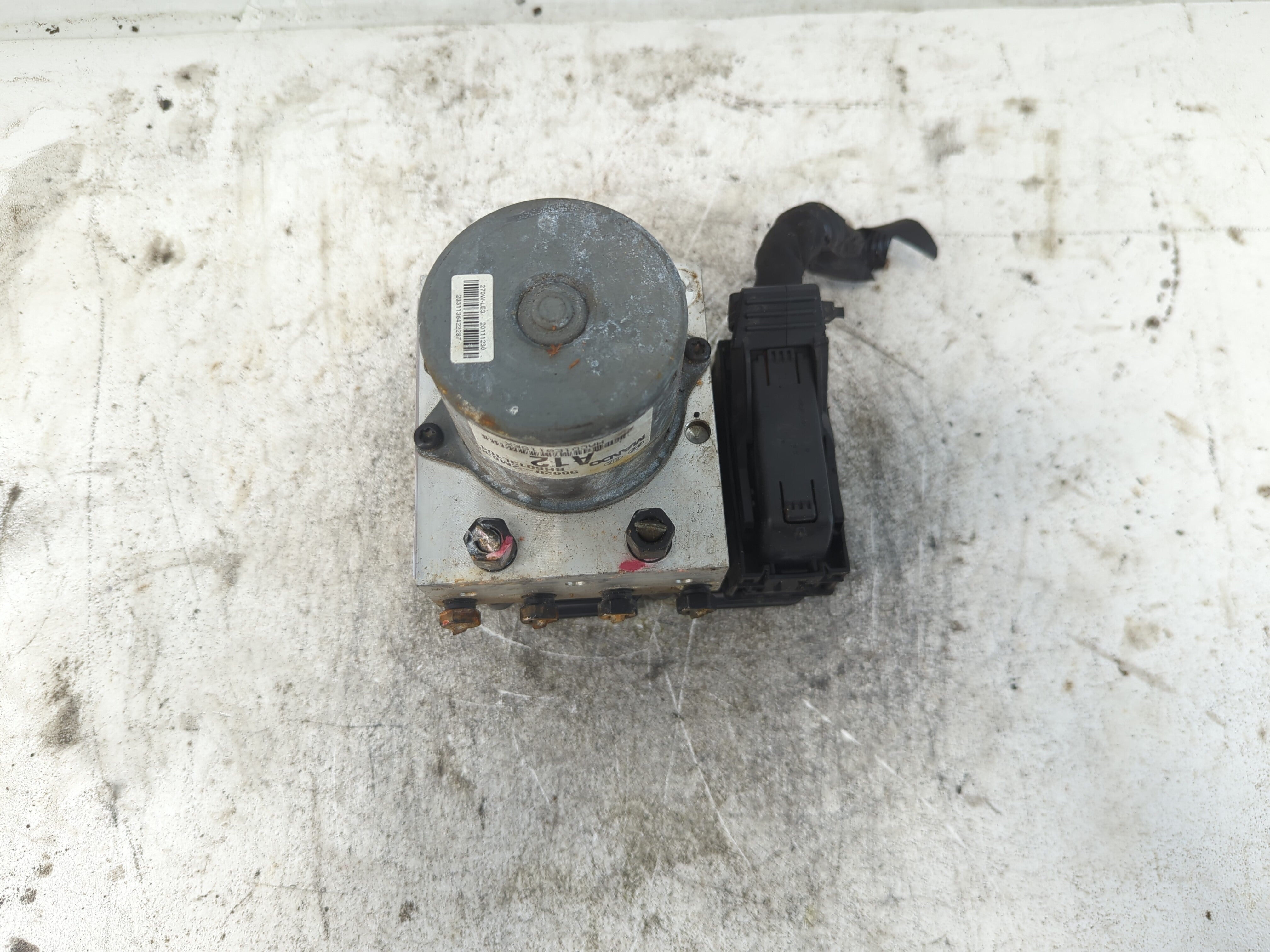 2013-2015 Hyundai Genesis ABS Pump Control Module Replacement P/N:58920-2M830 Fits Fits 2013 2014 2015 OEM Used Auto Parts - Oemusedautoparts1.com