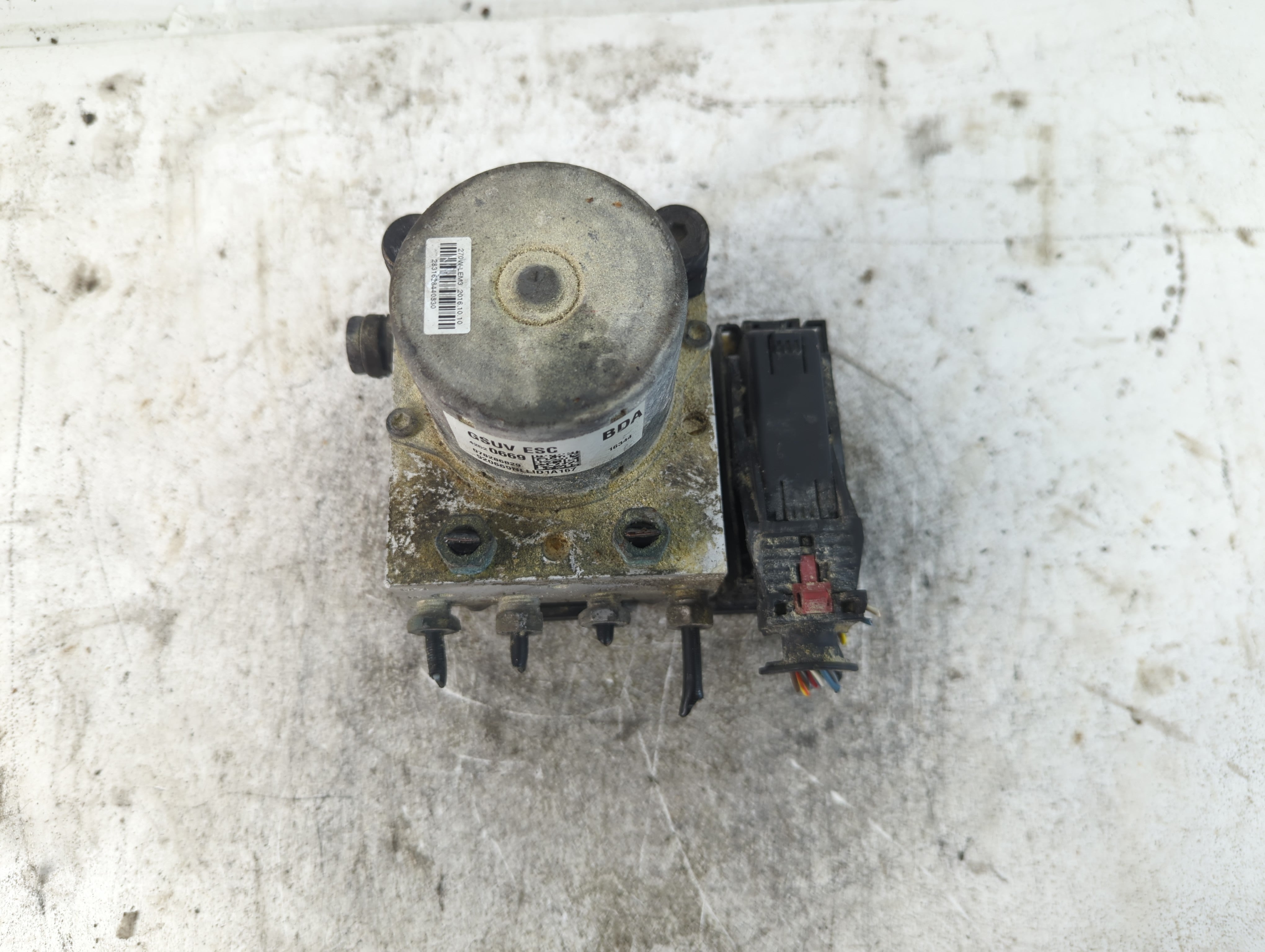 2017-2021 Chevrolet Trax ABS Pump Control Module Replacement P/N:42520669 Fits Fits 2017 2018 2019 2020 2021 OEM Used Auto Parts - Oemusedautoparts1.com