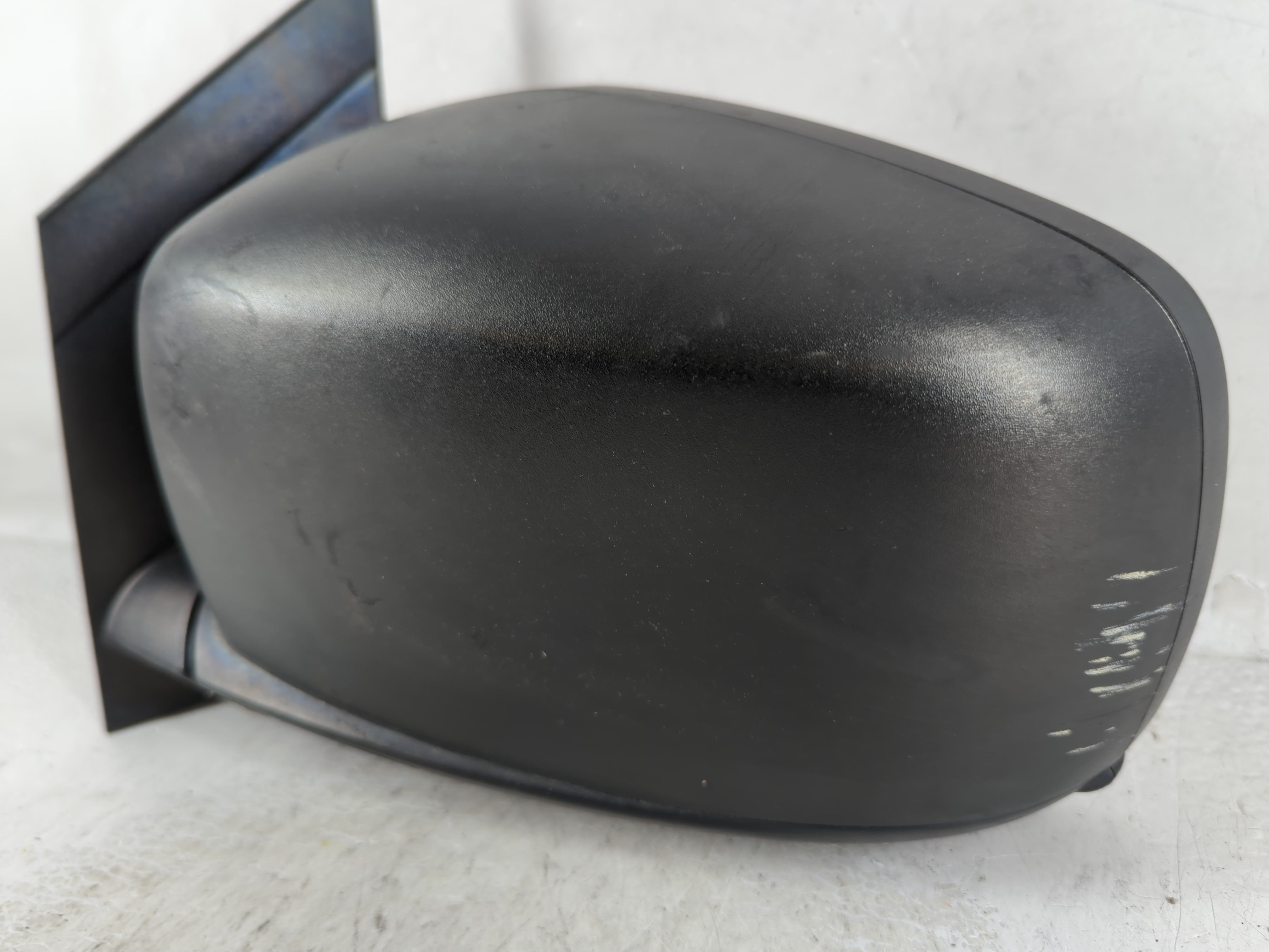 2008 Chrysler Town & Country Passenger Right Side View Manual Door Mirror - Oemusedautoparts1.com