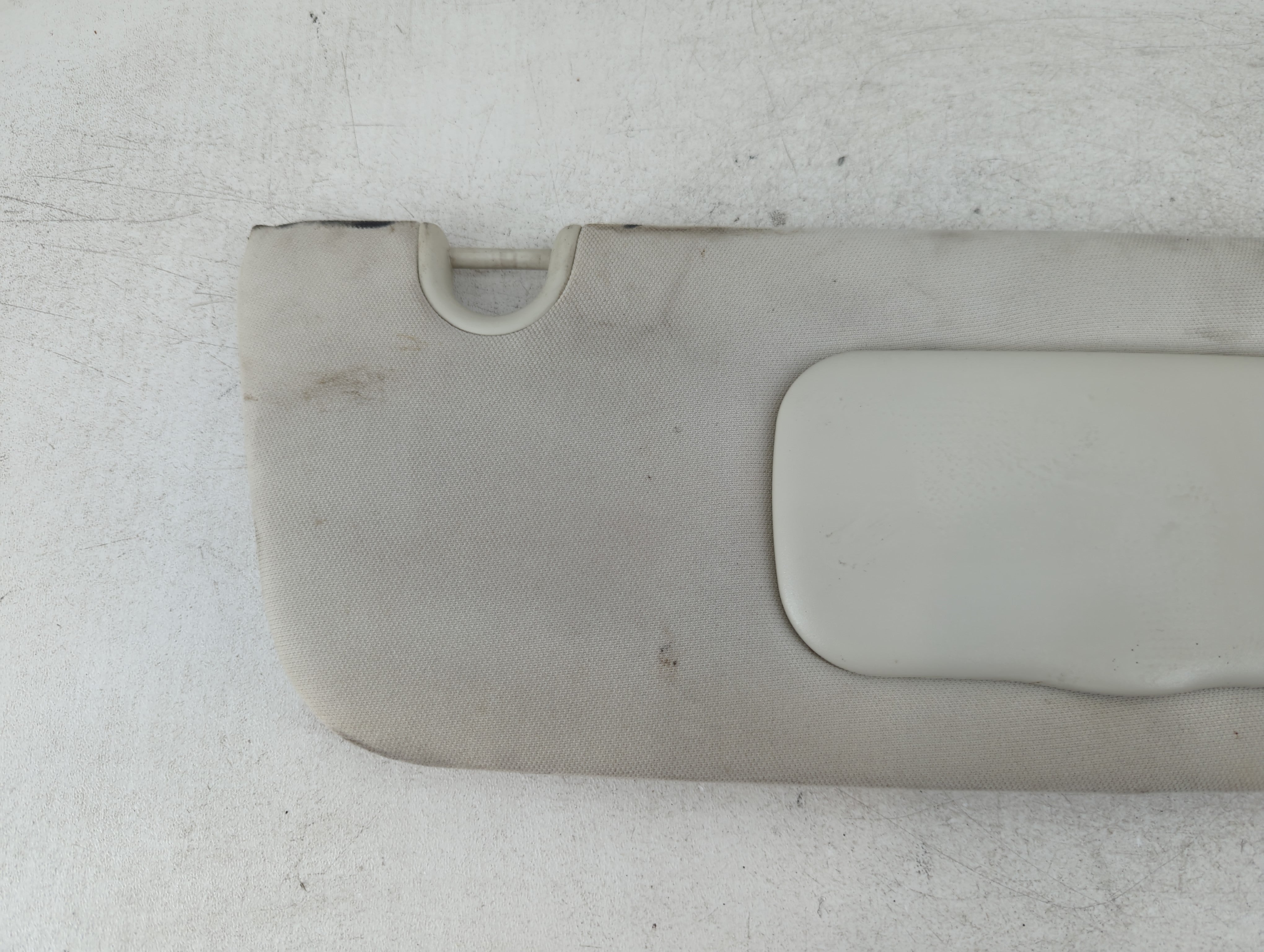 2008-2010 Chrysler Town & Country Sun Visor Shade Replacement Passenger Right Mirror Fits Fits 2008 2009 2010 OEM Used Auto Parts - Oemusedautoparts1.com