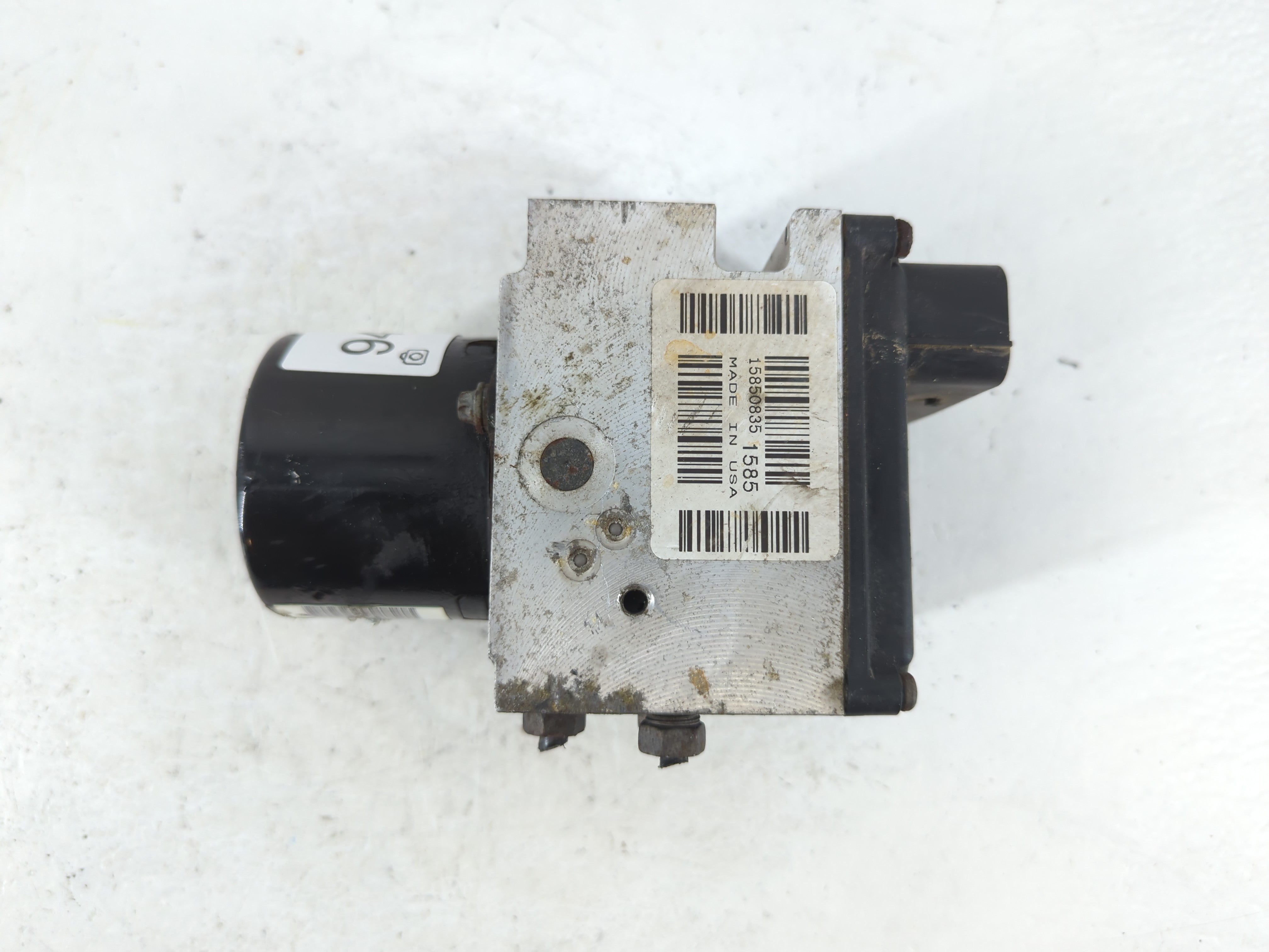 2005-2006 Ford Mustang ABS Pump Control Module Replacement P/N:4R33-2C353-AG Fits Fits 2005 2006 OEM Used Auto Parts - Oemusedautoparts1.com