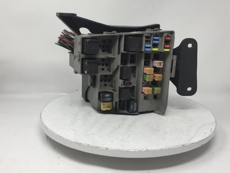 2002-2005 Ford Thunderbird Fusebox Fuse Box Panel Relay Module Fits 2002 2003 2004 2005 OEM Used Auto Parts - Oemusedautoparts1.com