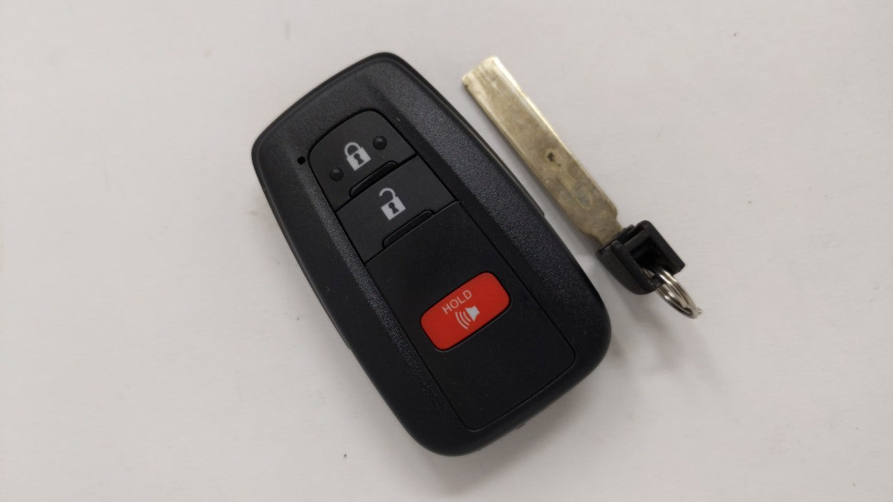 Toyota Prius Hybrid Keyless Entry Remote Fob Hyq14fla 3 Buttons - Oemusedautoparts1.com