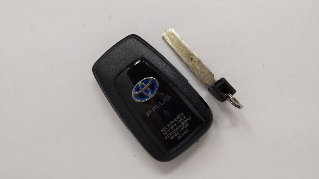 Toyota Prius Hybrid Keyless Entry Remote Fob Hyq14fla 3 Buttons - Oemusedautoparts1.com