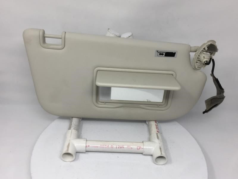 2015 Ford Escape Sun Visor Shade Replacement Passenger Right Mirror Fits 2013 2014 2016 2017 2018 2019 OEM Used Auto Parts - Oemusedautoparts1.com