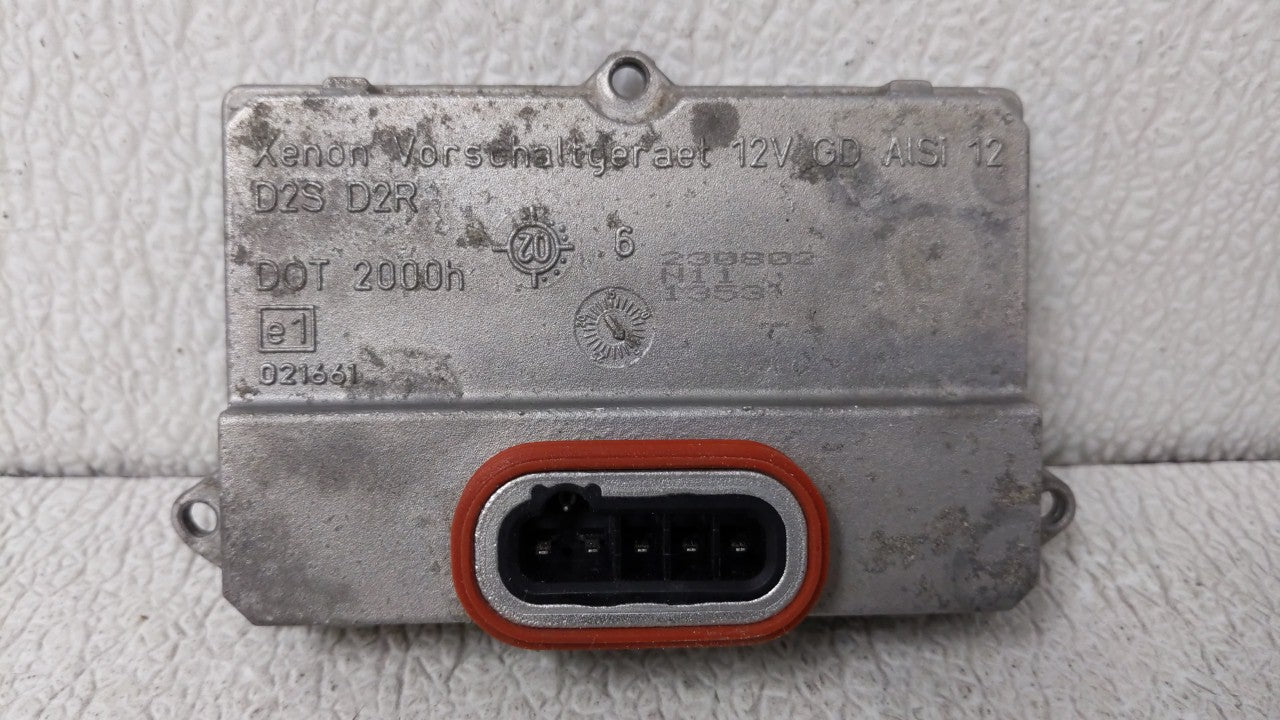 2006 Audi A8 Headlight Ballast Head Light 103025 - Oemusedautoparts1.com