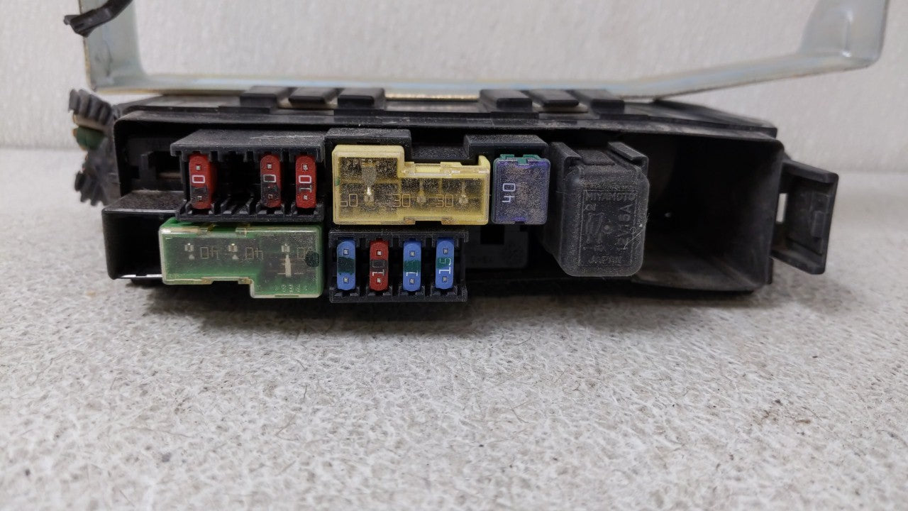 2009-2014 Nissan Cube Fusebox Fuse Box Panel Relay Module P/N:7154-7223-30 Fits 2009 2010 2011 2012 2013 2014 OEM Used Auto Parts - Oemusedautoparts1.com