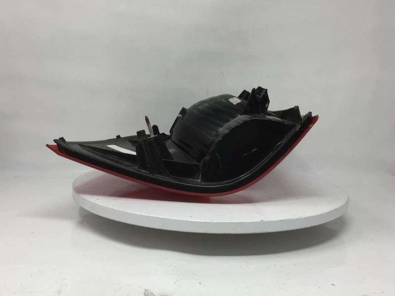 2002 Ford Explorer Tail Light Assembly Passenger Right OEM Fits OEM Used Auto Parts - Oemusedautoparts1.com