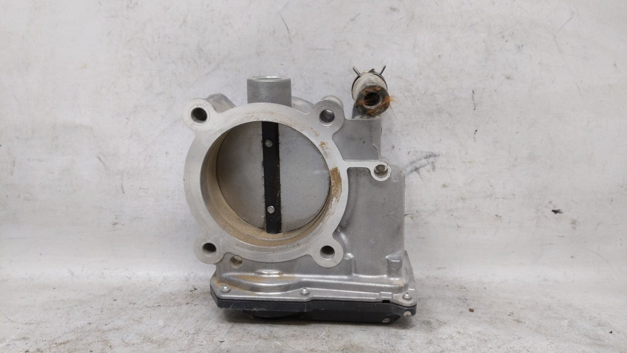 2018-2019 Lexus Is300 Throttle Body P/N:22030-31100 Fits 2016 2017 2018 2019 OEM Used Auto Parts - Oemusedautoparts1.com