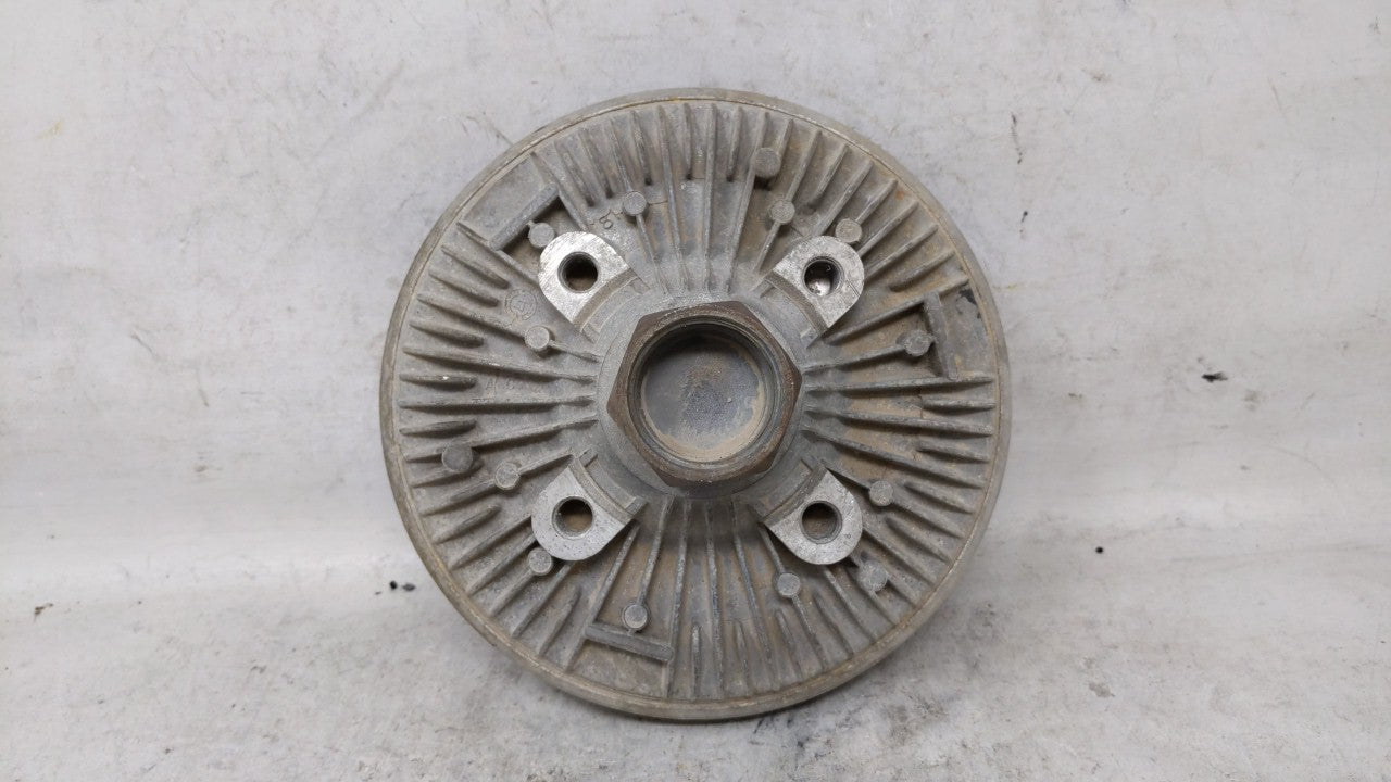 2005 Chevrolet Silverado 2500 Fan Clutch - Oemusedautoparts1.com