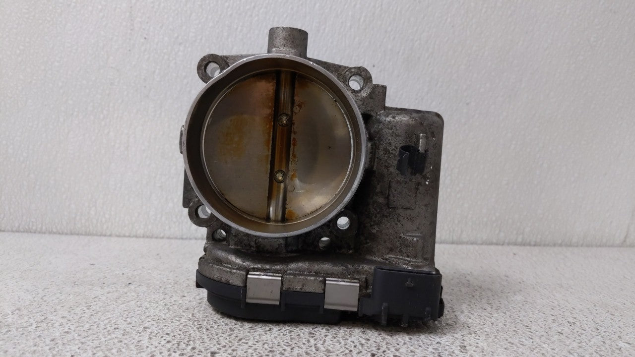 2006-2009 Mercedes-Benz C230 Throttle Body P/N:A 113 141 01 25 Fits 2005 2006 2007 2008 2009 2010 2011 2012 2013 2014 OEM Used Auto Parts - Oemusedautoparts1.com