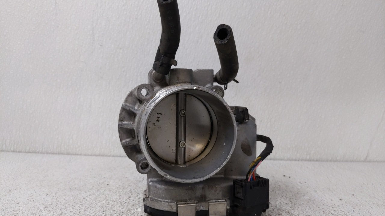 2011-2015 Kia Optima Throttle Body P/N:35100-2G700 Fits 2011 2012 2013 2014 2015 2016 OEM Used Auto Parts - Oemusedautoparts1.com