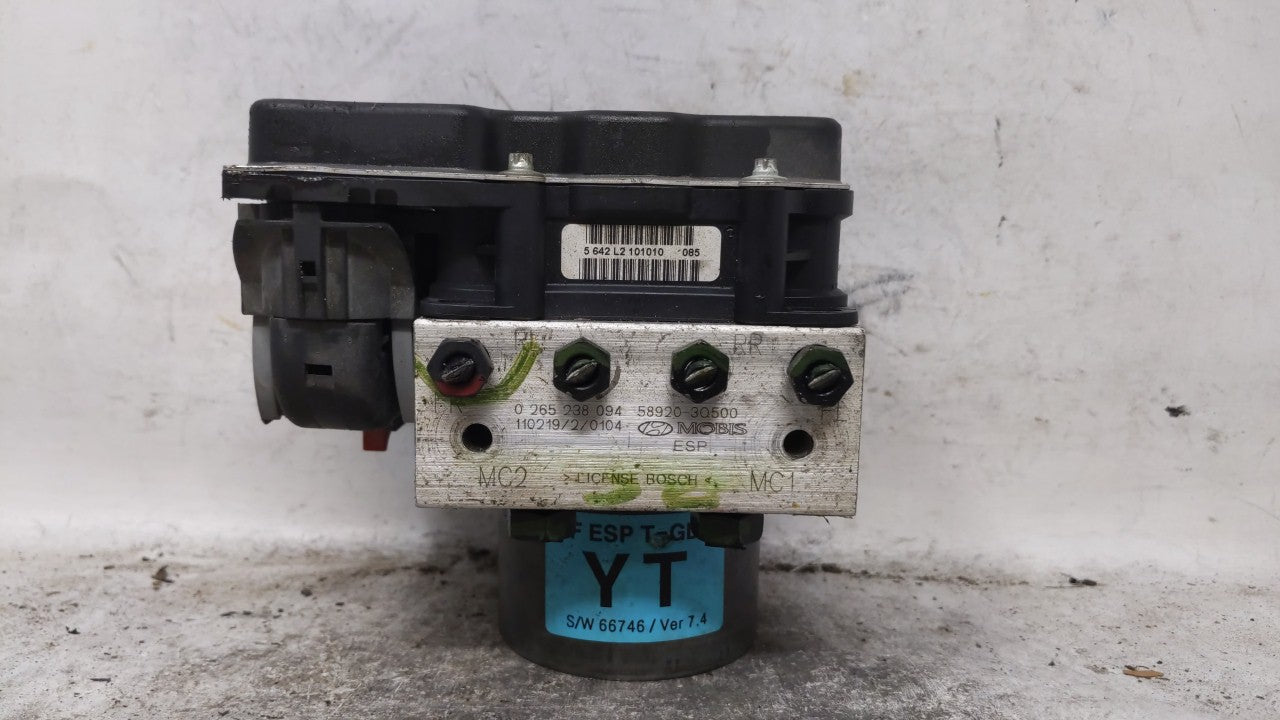 2011-2013 Hyundai Sonata ABS Pump Control Module Replacement P/N:0 265 238 094 58920-3Q500 Fits 2011 2012 2013 OEM Used Auto Parts - Oemusedautoparts1.com