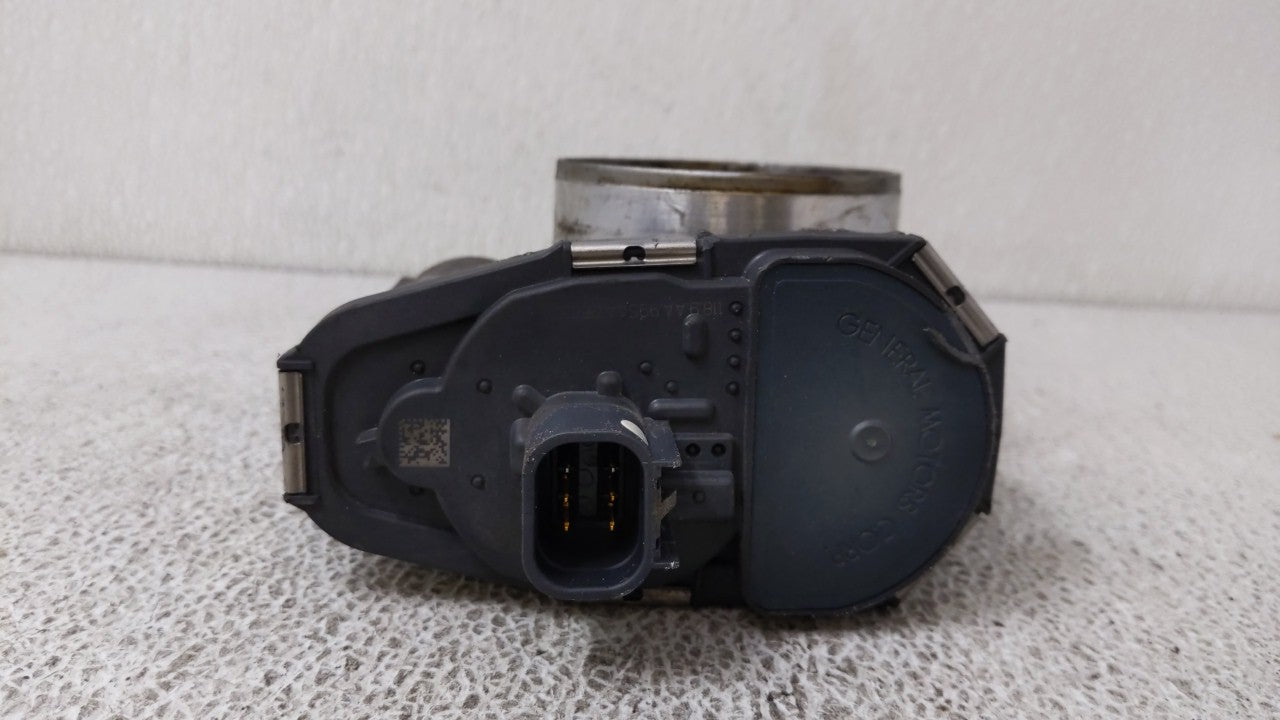 2008-2011 Buick Enclave Throttle Body P/N:2800AA995AA 1647AA3301A Fits 2007 2008 2009 2010 2011 OEM Used Auto Parts - Oemusedautoparts1.com