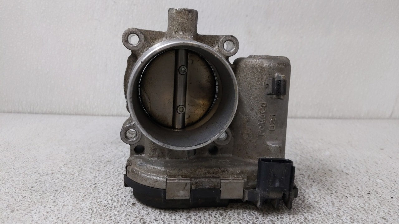 2012-2013 Ford Focus Throttle Body P/N:CM5E-9F991-AD Fits 2012 2013 2014 2015 2016 2017 OEM Used Auto Parts - Oemusedautoparts1.com