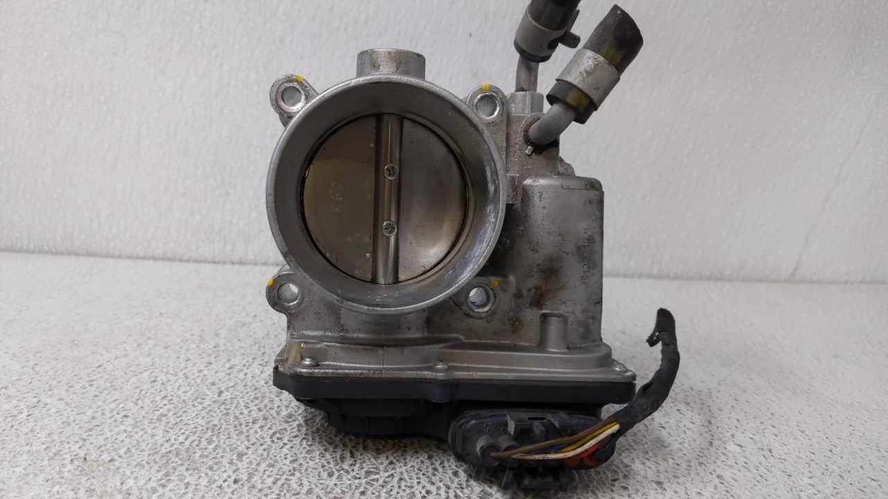 2011-2018 Hyundai Elantra Throttle Body P/N:1606031769 35100 2E000 Fits 2011 2012 2013 2014 2015 2016 2017 2018 2019 OEM Used Auto Parts - Oemusedautoparts1.com