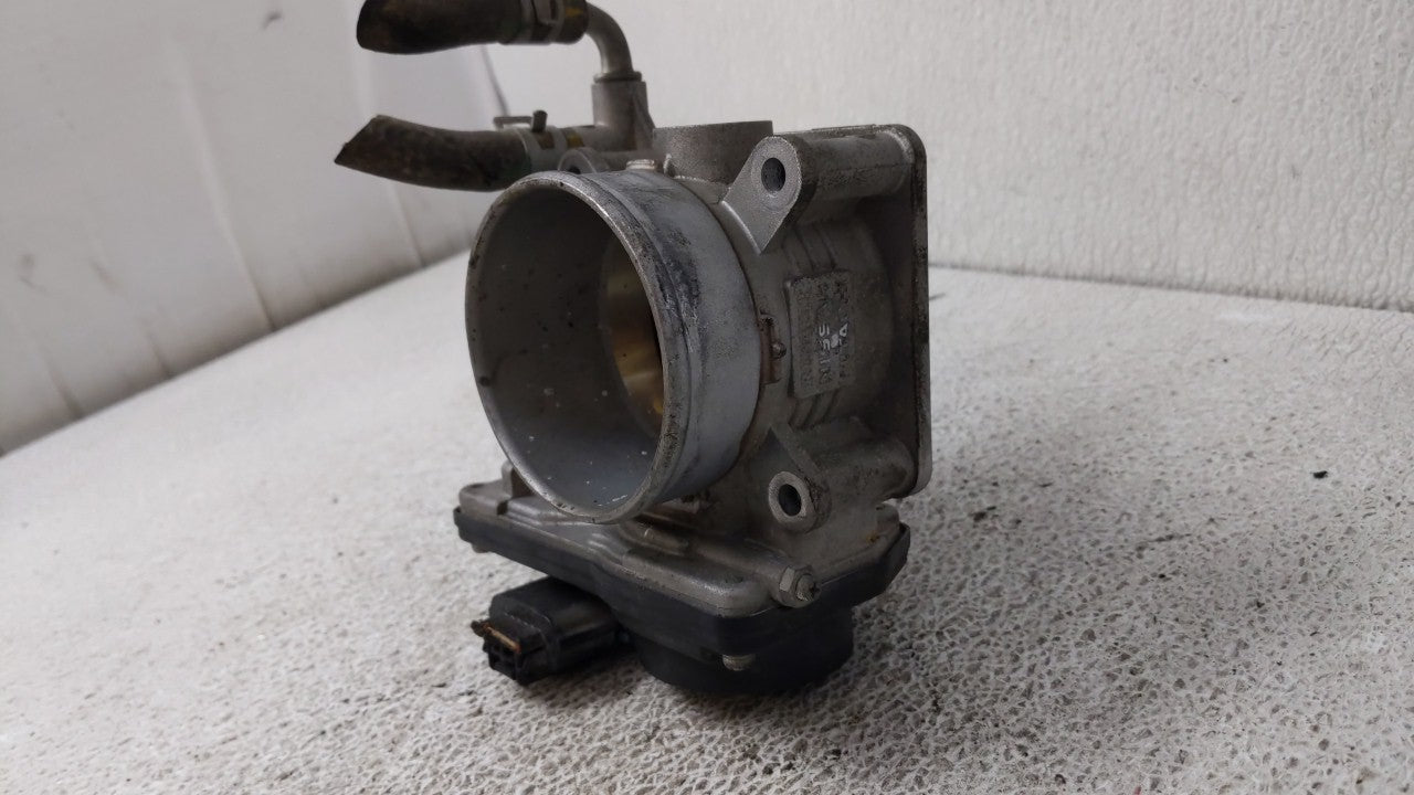 2007-2013 Nissan Altima Throttle Body P/N:G 8424 3 526-01 Fits 2007 2008 2009 2010 2011 2012 2013 OEM Used Auto Parts - Oemusedautoparts1.com