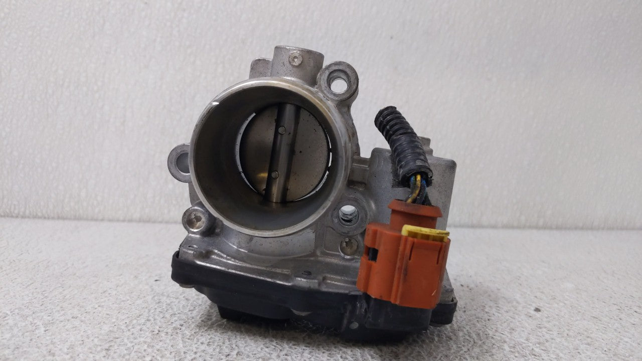 2015-2018 Ford Focus Throttle Body Fits 2014 2015 2016 2017 2018 OEM Used Auto Parts - Oemusedautoparts1.com