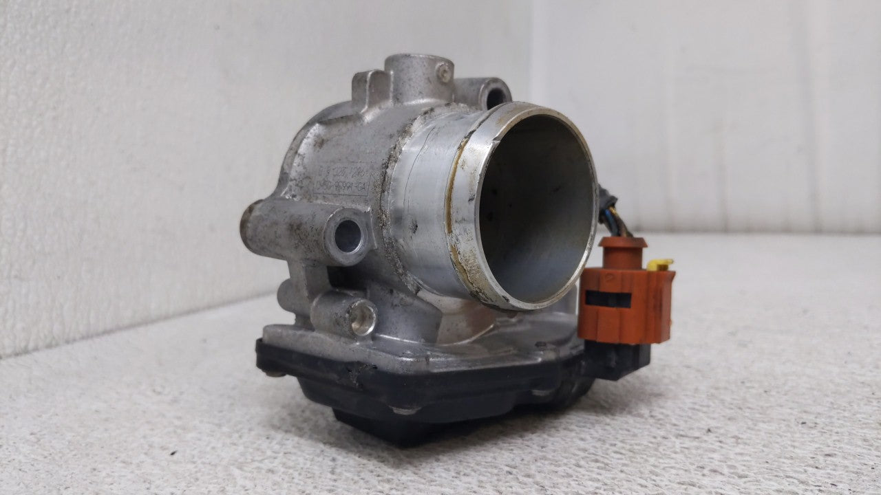 2015-2018 Ford Focus Throttle Body Fits 2014 2015 2016 2017 2018 OEM Used Auto Parts - Oemusedautoparts1.com