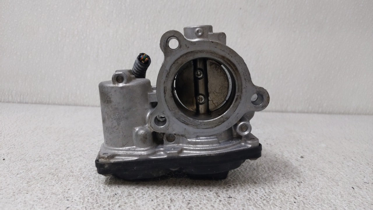 2015-2018 Ford Focus Throttle Body Fits 2014 2015 2016 2017 2018 OEM Used Auto Parts - Oemusedautoparts1.com