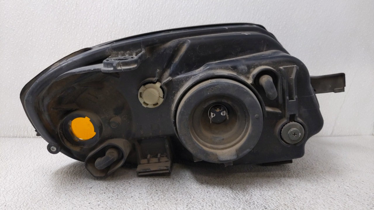 2003-2006 Hyundai Accent Driver Left Oem Head Light Headlight Lamp - Oemusedautoparts1.com