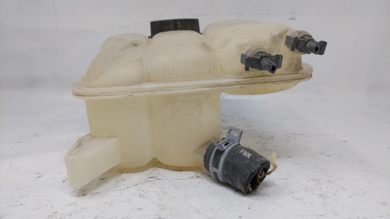 2017 Ford C-max Engine Radiator Reservoir Tank - Oemusedautoparts1.com