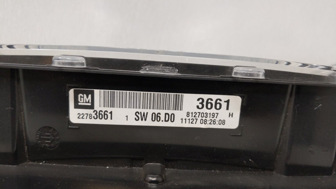 2011 Chevrolet Equinox Instrument Cluster Speedometer Gauges P/N:20978081 20978079 Fits OEM Used Auto Parts - Oemusedautoparts1.com