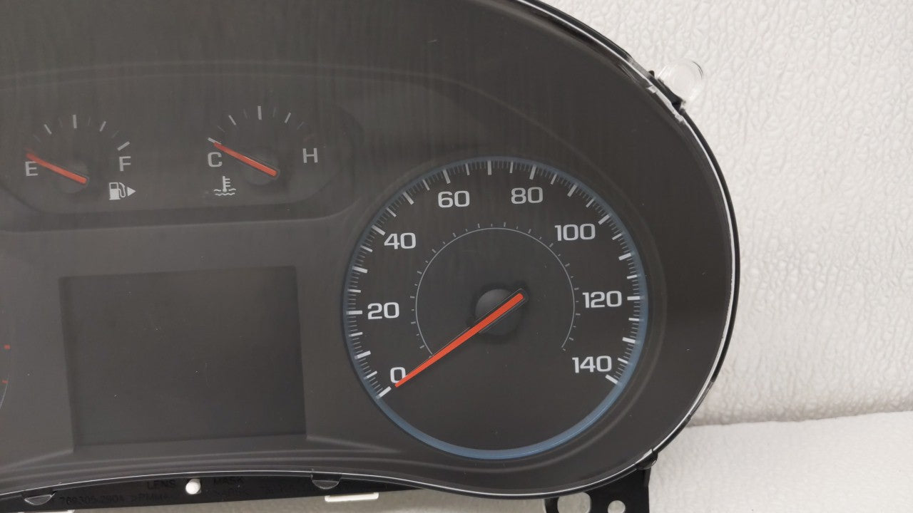 2016 Chevrolet Malibu Instrument Cluster Speedometer Gauges P/N:84057458 Fits OEM Used Auto Parts - Oemusedautoparts1.com