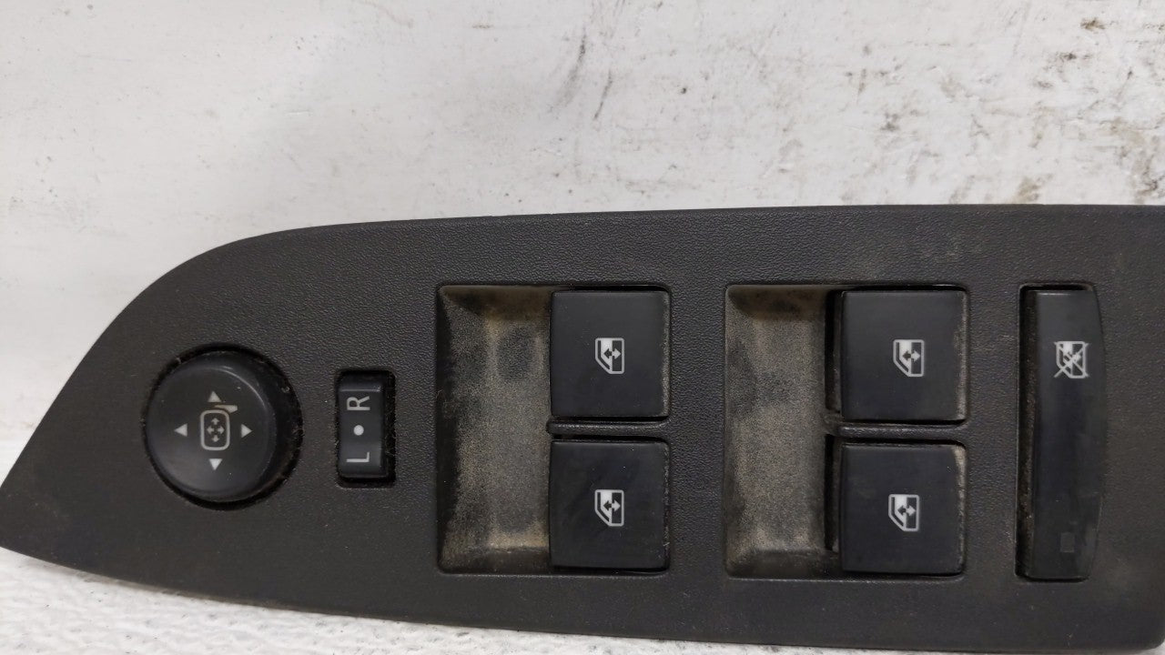 2010-2017 Gmc Terrain Master Power Window Switch Replacement Driver Side Left P/N:20917598 25946838 Fits OEM Used Auto Parts - Oemusedautoparts1.com