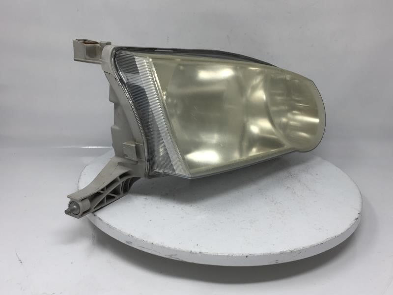 2001-2002 Toyota Corolla Passenger Right Oem Head Light Headlight Lamp - Oemusedautoparts1.com