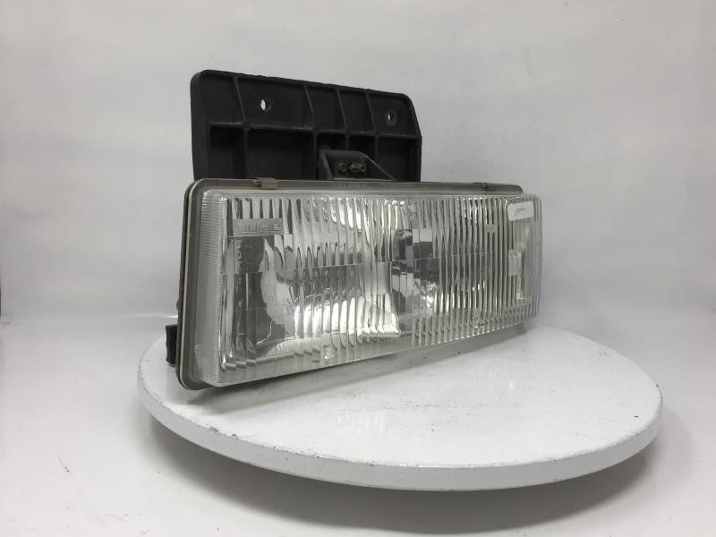 2002 Gmc Safari Driver Left Oem Head Light Headlight Lamp - Oemusedautoparts1.com