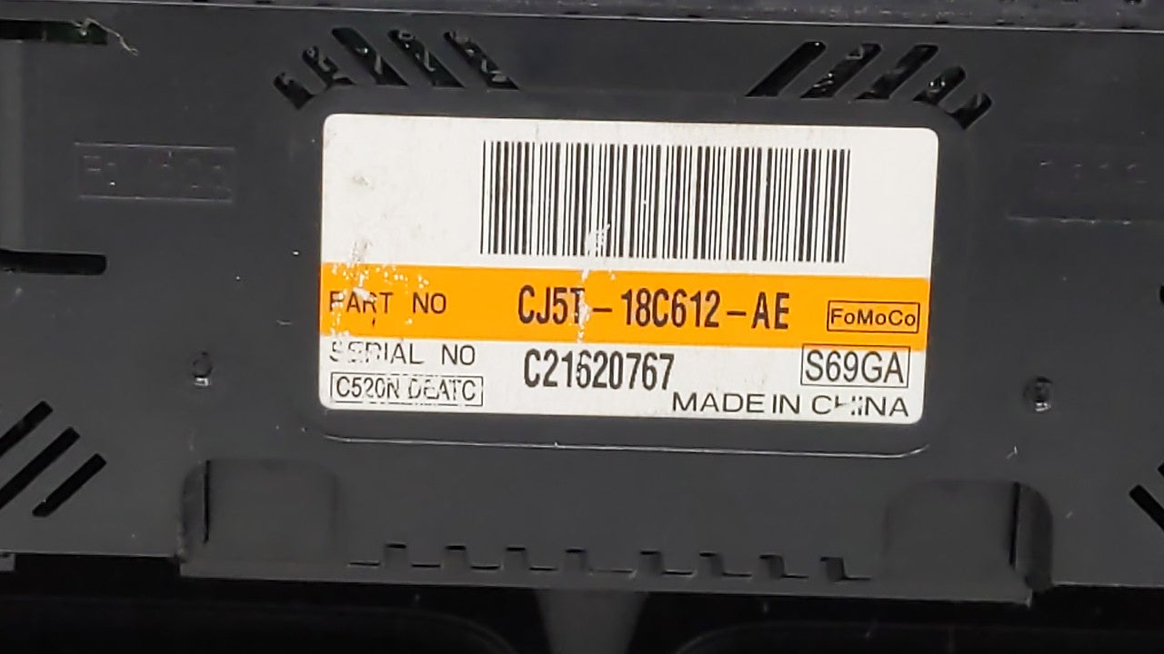 2013 Ford Escape Climate Control Module Temperature AC/Heater Replacement P/N:CJ5T-18C612-AE Fits OEM Used Auto Parts - Oemusedautoparts1.com