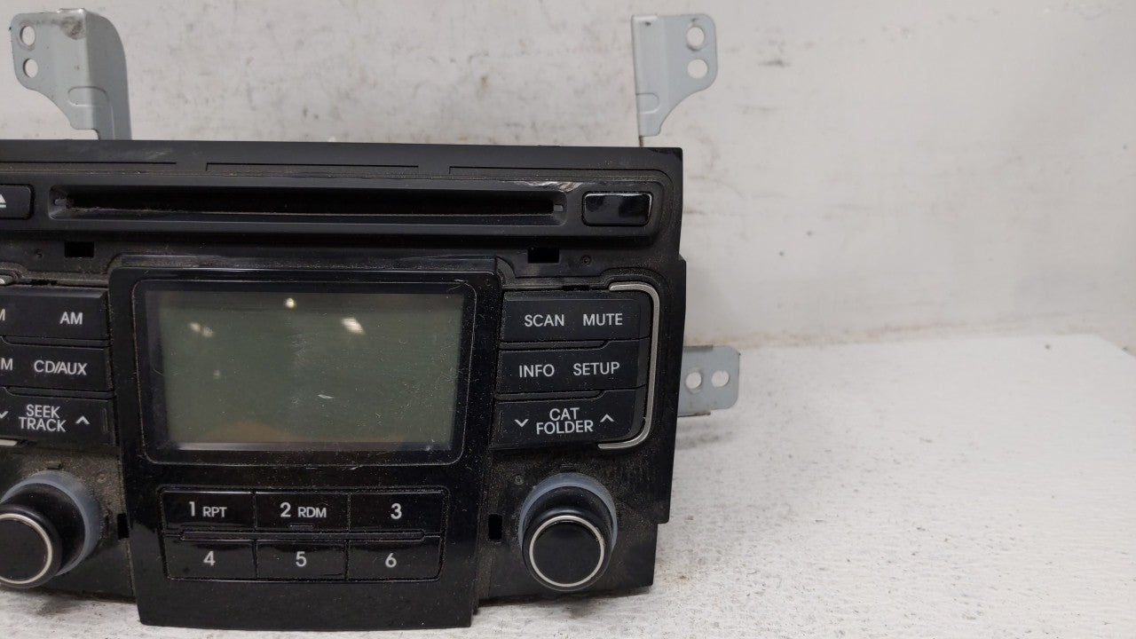 2011 Hyundai Sonata Radio AM FM Cd Player Receiver Replacement P/N:96180-3Q000 961803Q000 Fits OEM Used Auto Parts - Oemusedautoparts1.com