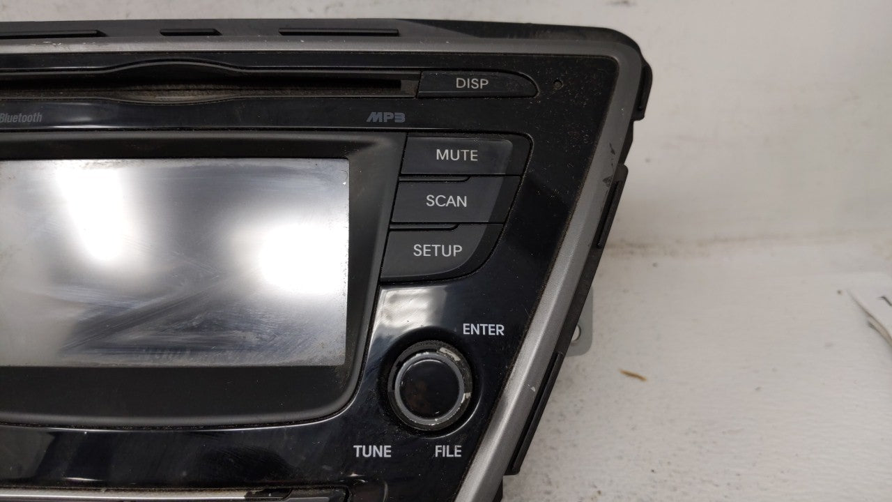 2014-2015 Hyundai Elantra Radio AM FM Cd Player Receiver Replacement P/N:961703X156GU 96180-3X165GU Fits 2014 2015 OEM Used Auto Parts - Oemusedautoparts1.com