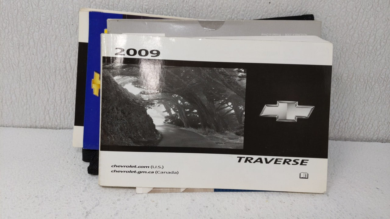 2009 Chevrolet Traverse Owners Manual Book Guide OEM Used Auto Parts - Oemusedautoparts1.com