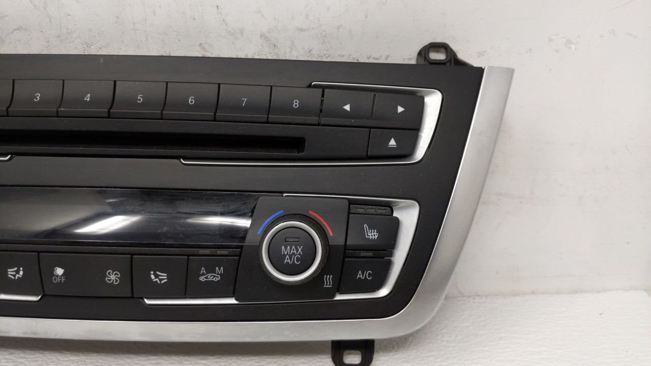 2003-2006 Jaguar S-Type Radio AM FM Cd Player Receiver Replacement P/N:61319261103 64119287341 Fits 2003 2004 2005 2006 OEM Used Auto Parts - Oemusedautoparts1.com