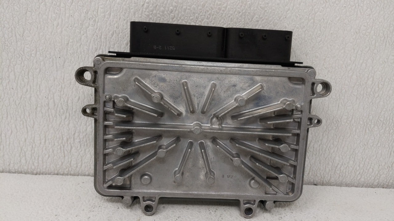 2012 Volvo S60 PCM Engine Computer ECU ECM PCU OEM P/N:0 261 209 108 Fits OEM Used Auto Parts - Oemusedautoparts1.com